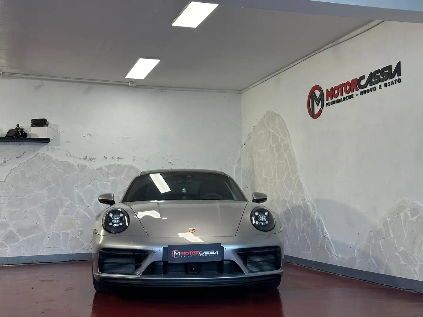 Porsche 911 Carrera 4 GTS Zilver - 2