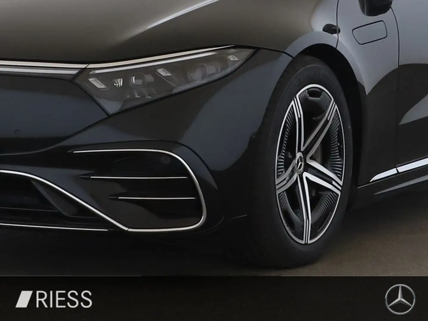 Mercedes-Benz EQS 450 4M AMG PANO BURM HINTER 360 HUD DIGITAL Nero - 2