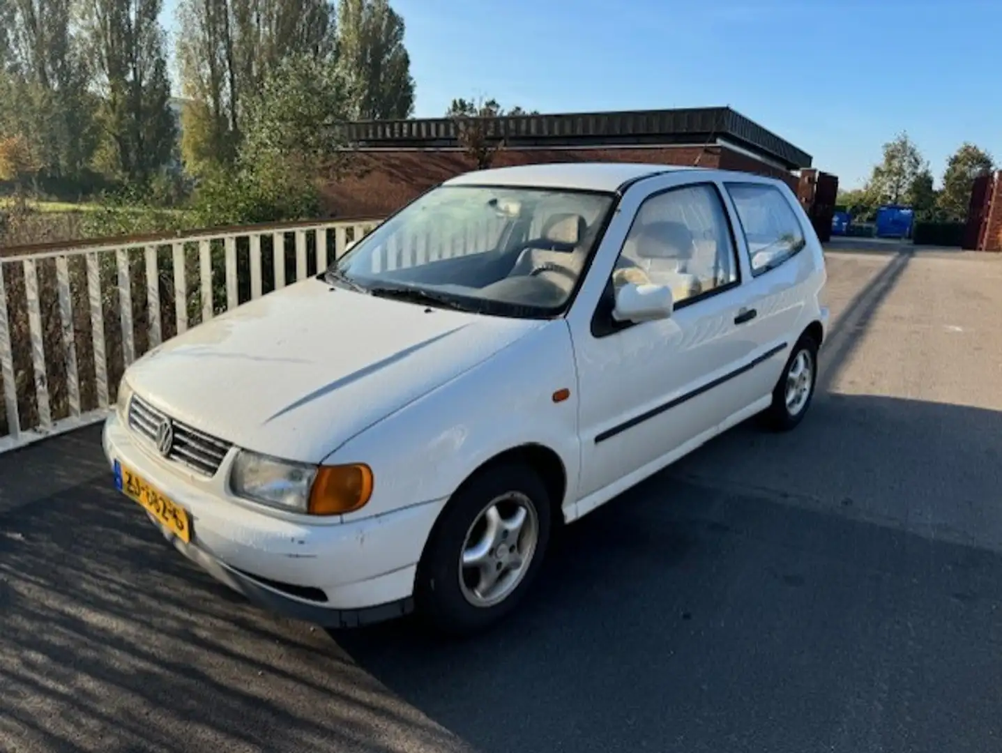Volkswagen Polo 1.0 Blanco - 1