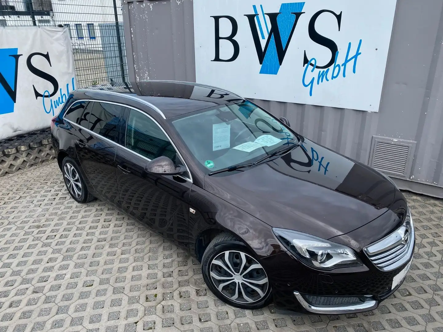 Opel Insignia 1,6 SIDI Sports Tourer Innov./Navi*Park Braun - 2