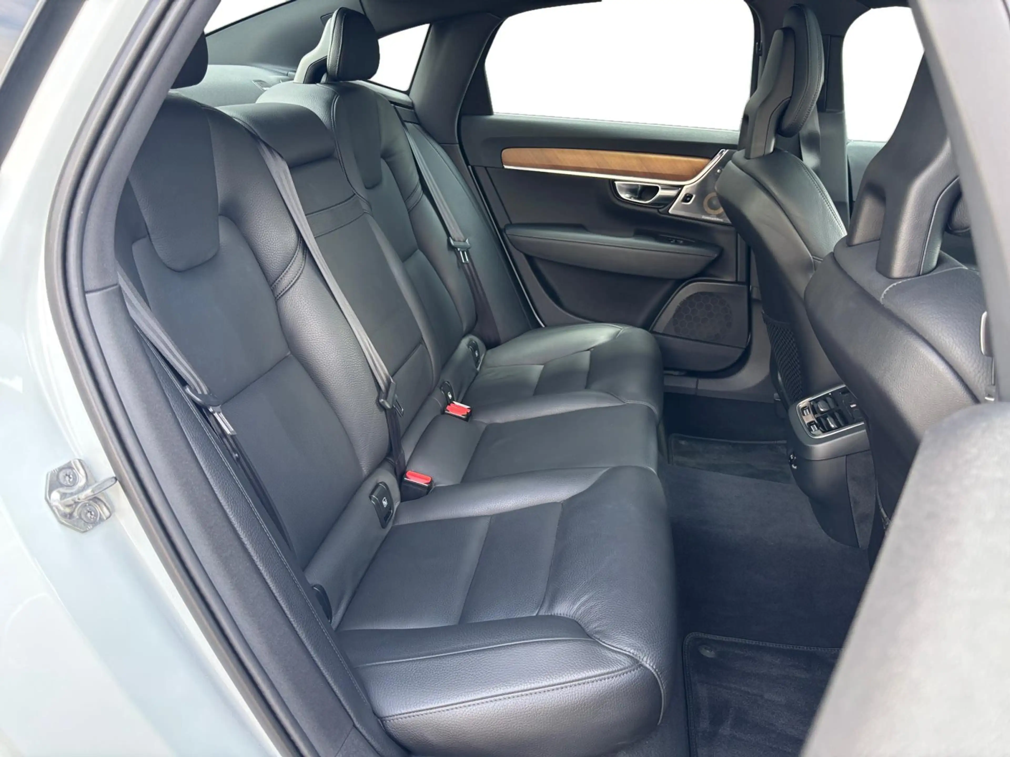 Volvo S90 2.0 T5 252PK Inscription ✅ Schuifdak ✅ B&W ✅ Leder — photo 30