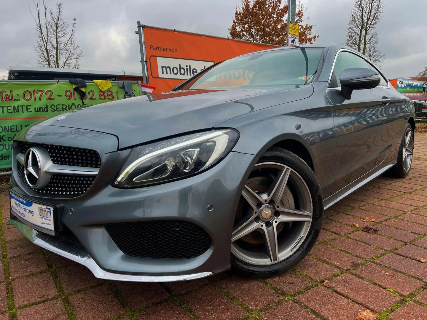 Mercedes-Benz C 250 Coupe#1.HAND#SCHECKH.#AMG#TÜV#LED#PANORAMA Gris - 2