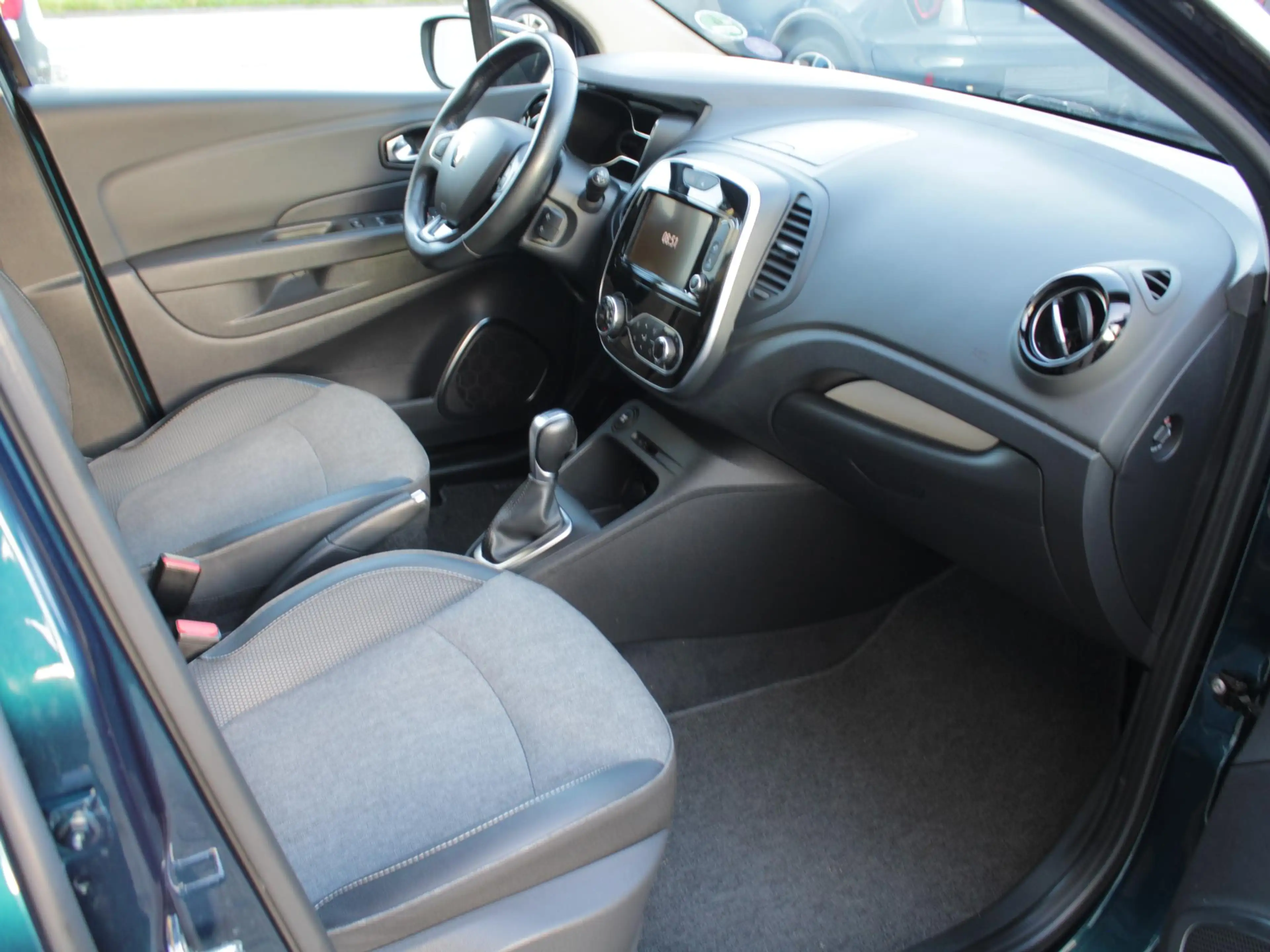 Renault Captur 1.3 TCe Intens | AUTOMAAT | ACHTERUITRIJCAMERA | N — photo 13