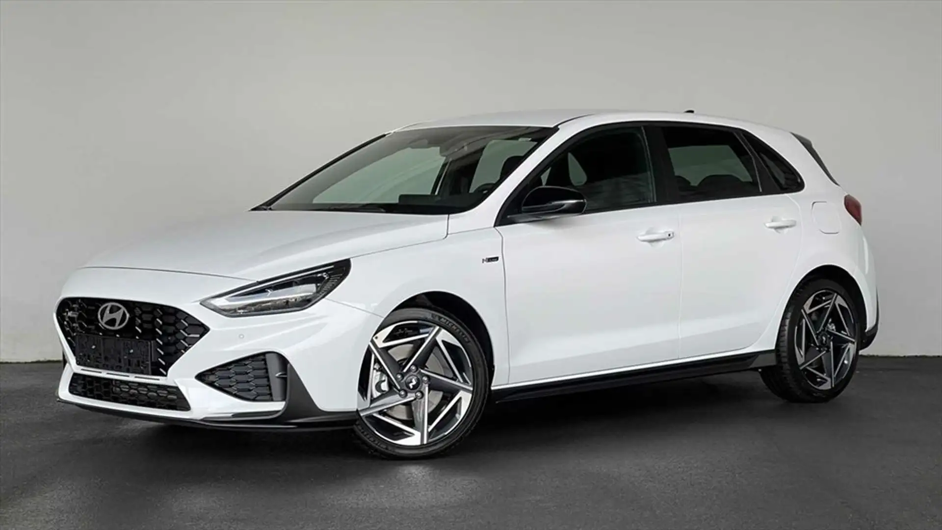 Hyundai i30 III Hatchback 1,5 T-GDi N-Line Keyless Navi Blanc - 1
