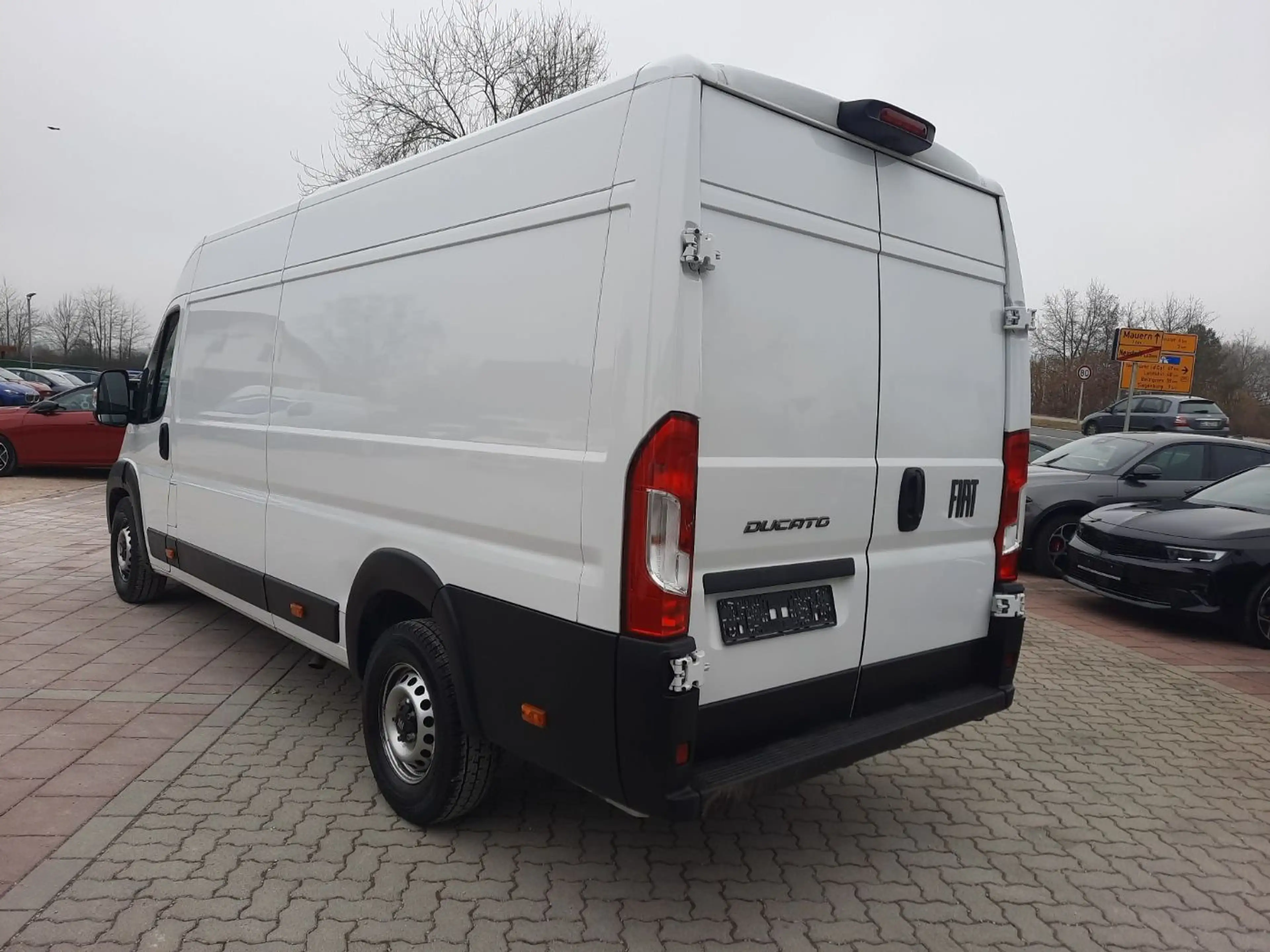 Fiat Ducato Kastenwagen 35 180 M L4H2 Kamera Klima — photo 8