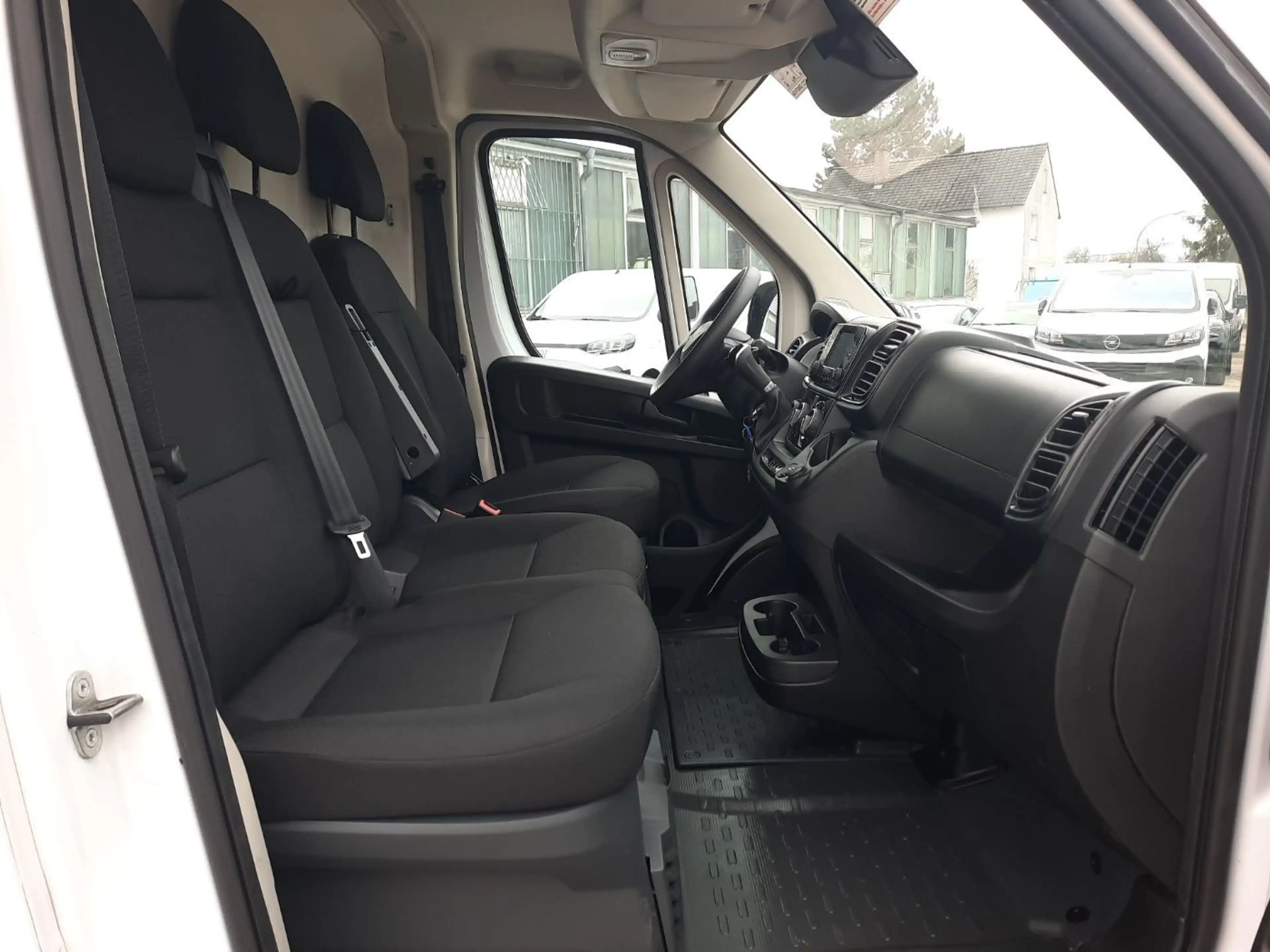 Fiat Ducato Kastenwagen 35 180 M L4H2 Kamera Klima — photo 24