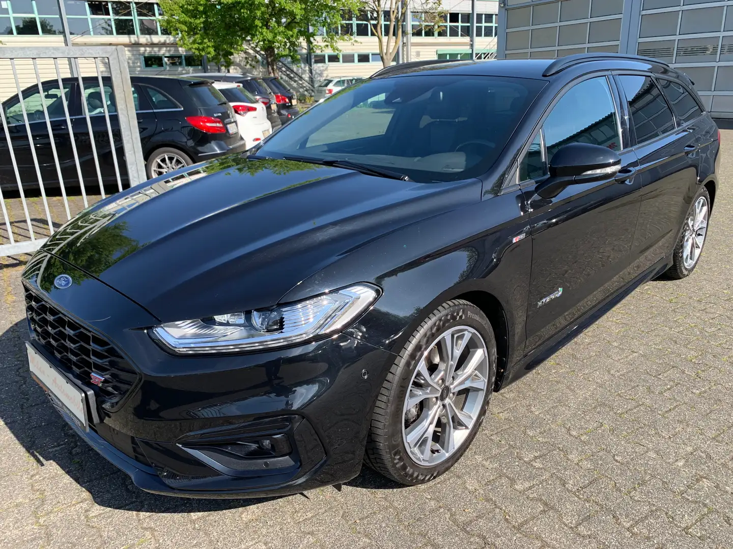 Ford Mondeo Hybrid ST-Line Navi-Leder-Automatik-v.Extras-AHK ! Negro - 1