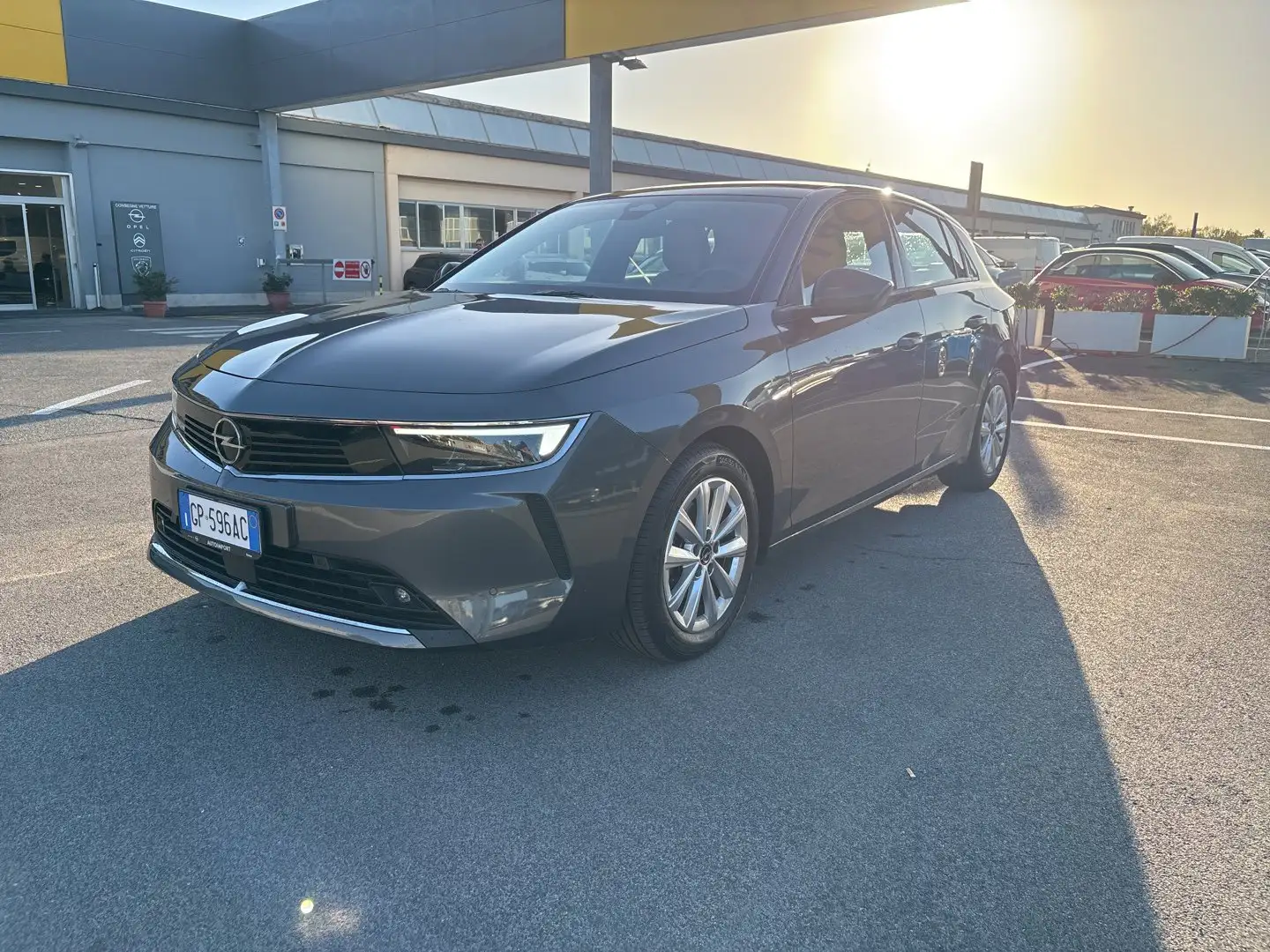 Opel Astra Astra 1.2 Turbo 110 CV Edition Grigio - 1