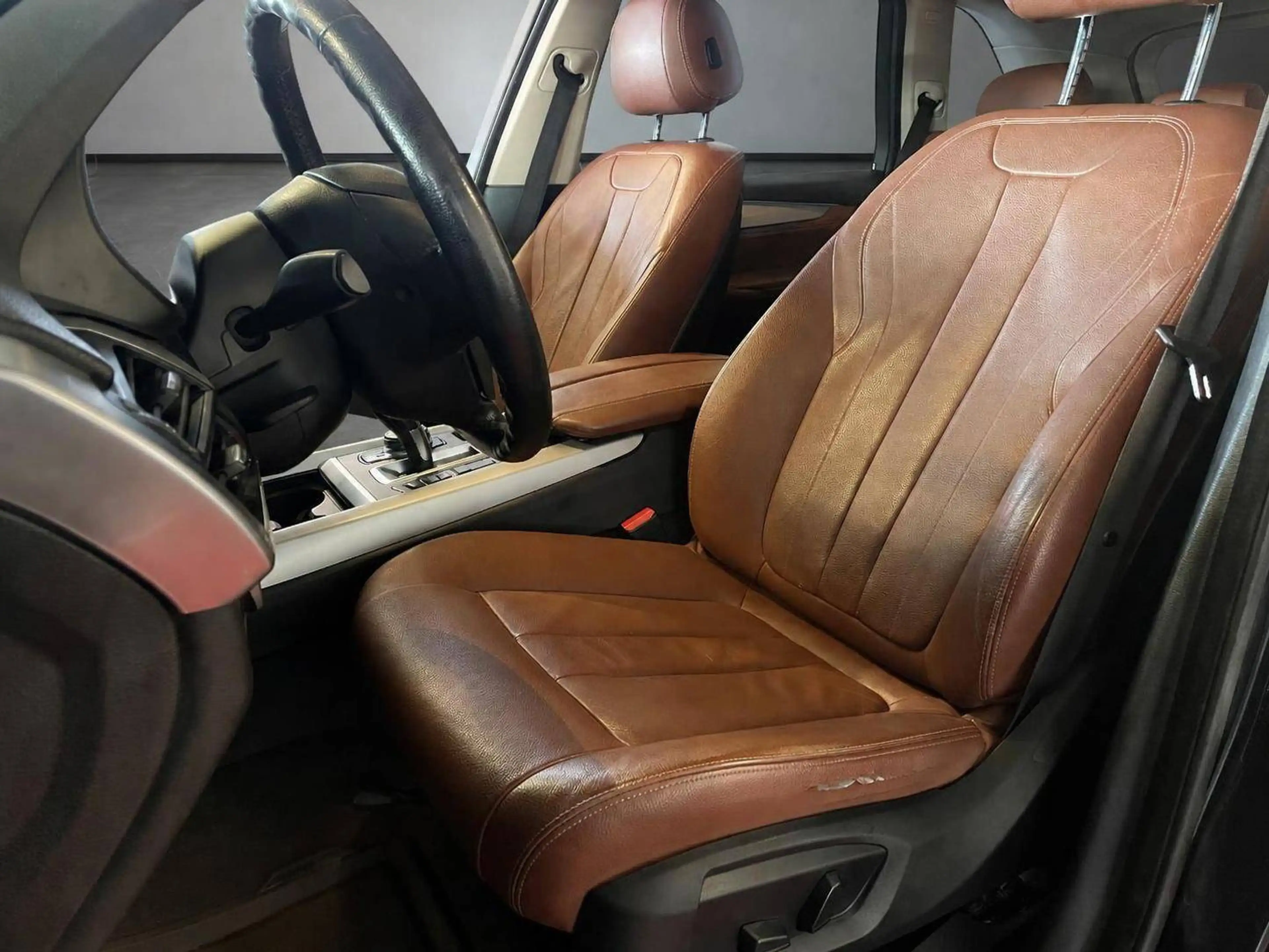 BMW X5 sDrive 25 d — photo 10