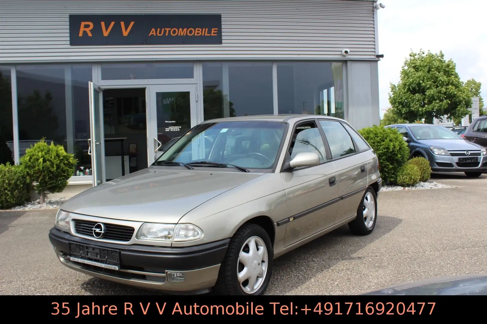 Opel Astra 1.6 , Alu, TÜV neu, Schiebedach, Beige - 1