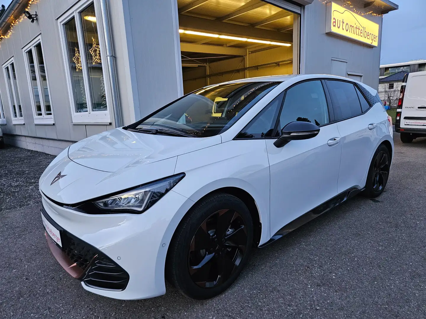 CUPRA Born 58/62 e-Boost 170 kW/231PS "Sonderpreis" Blanc - 1