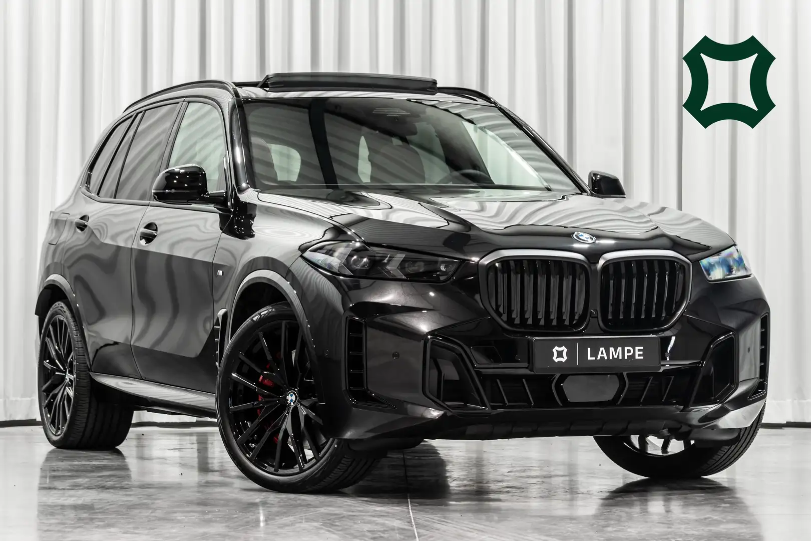 BMW X5 xDrive50e Hybrid M Sport HarmanKardon Pano HUD ACC Noir - 1