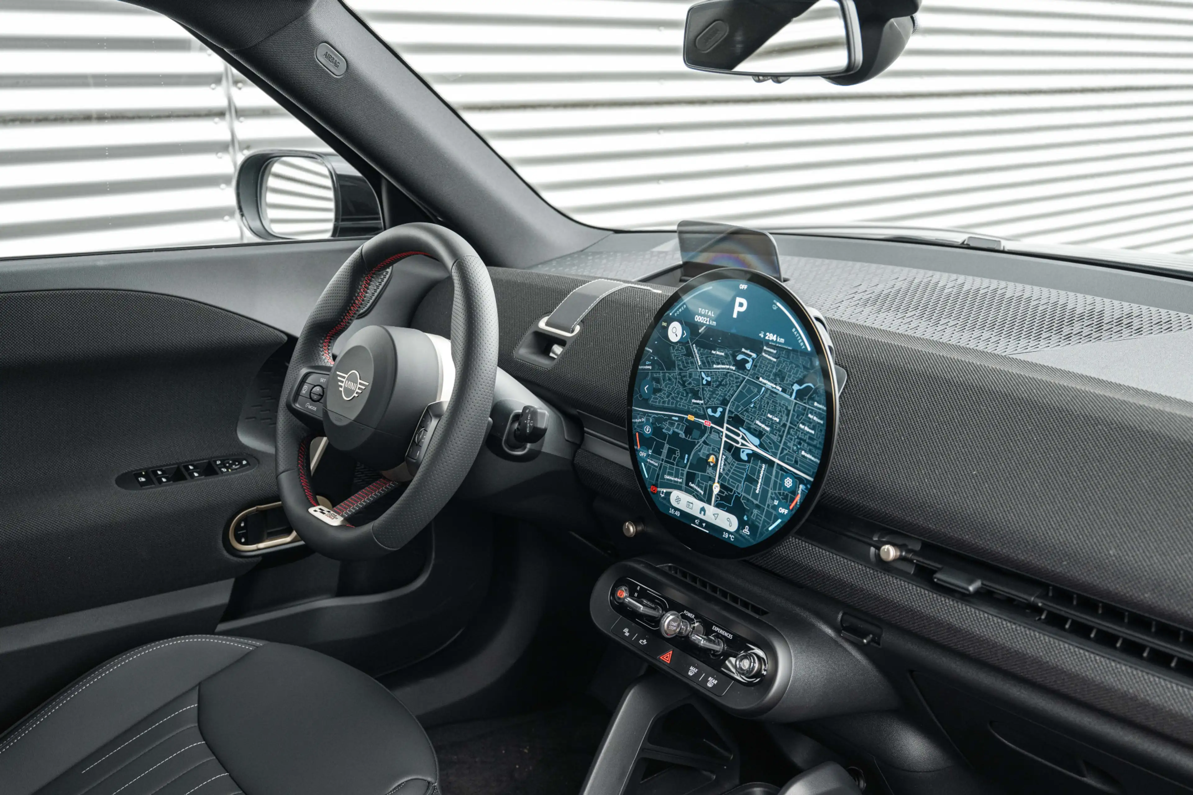 MINI Aceman E / JCW / Pakket S / 19" John Cooper Works Lap Spo — photo 13