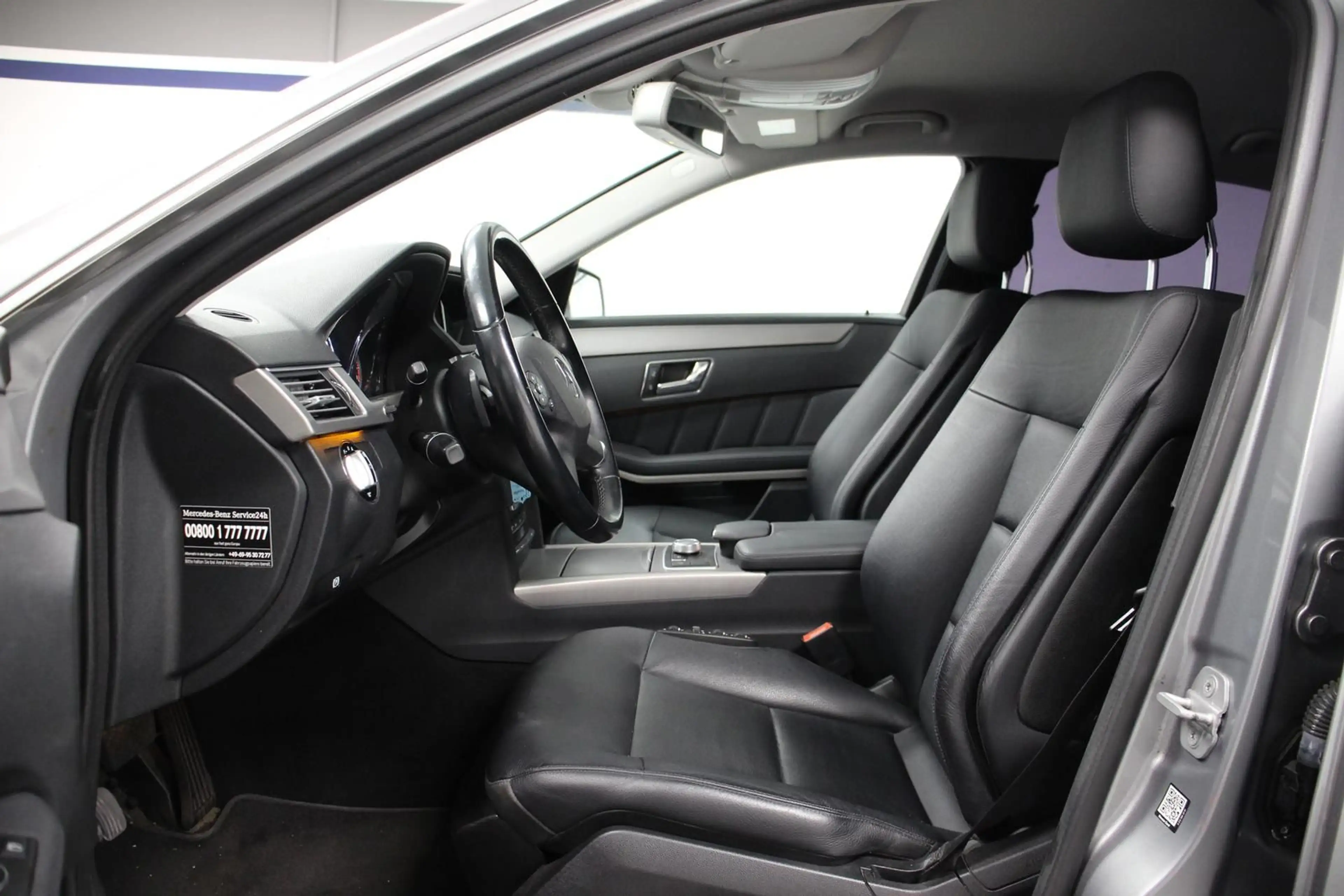 Mercedes-Benz E 350 Avantgarde Lim. Aut. NAVI TEMP XENON TOTW — photo 11