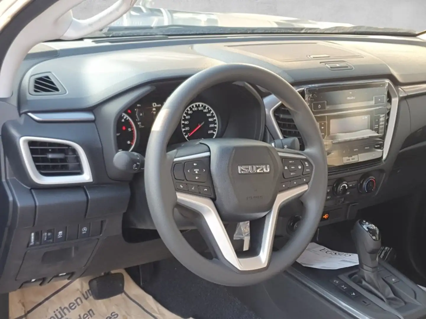 Isuzu D-Max Double Cab 4x4 LS Grau - 2