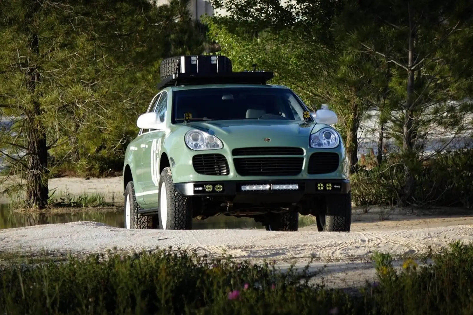 Porsche Cayenne 4.5 Turbo Aut. - 2