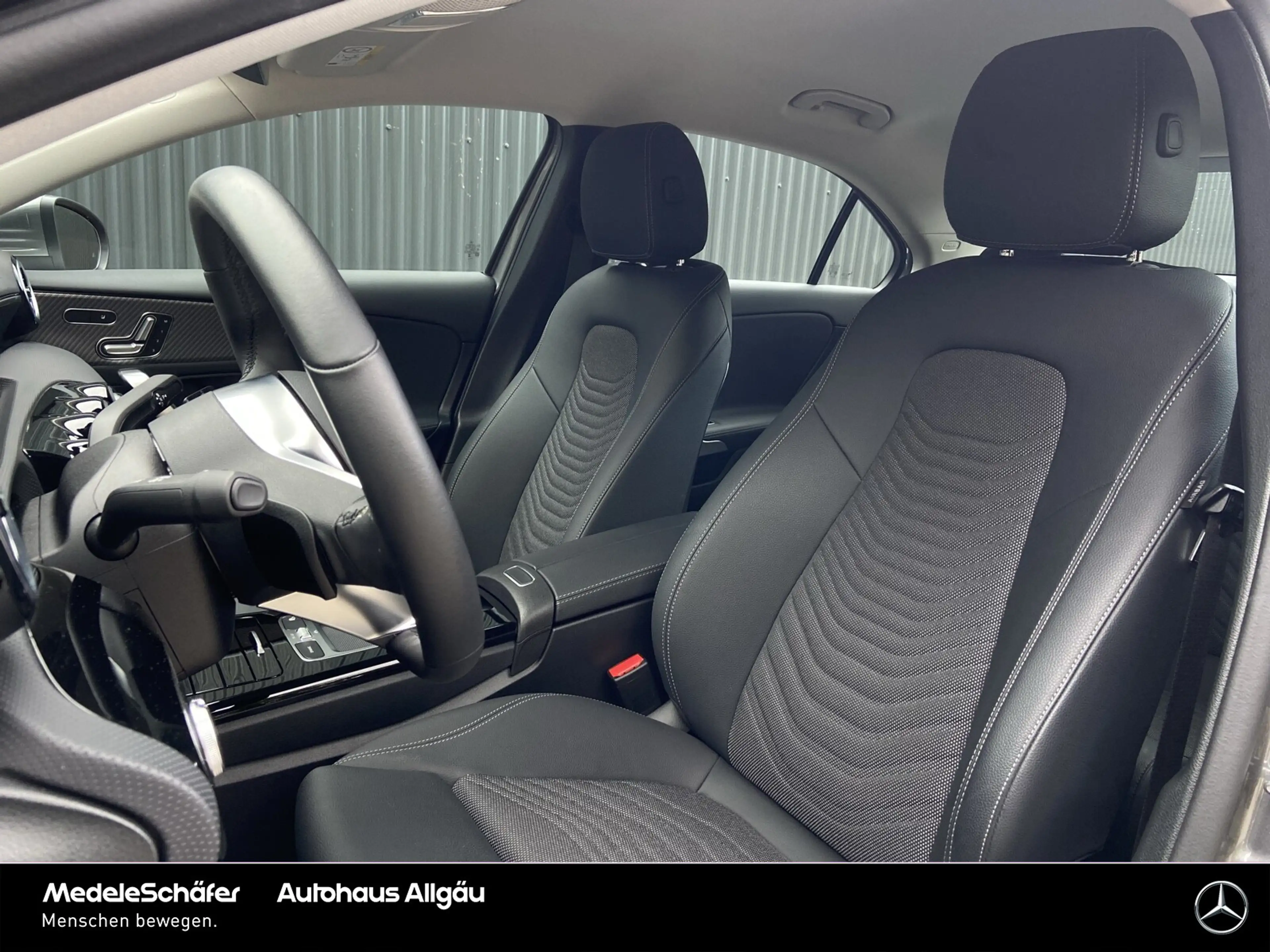 Mercedes-Benz A 180 A 180 d Limo Progressive MLED Distronic Memory Tel — photo 13