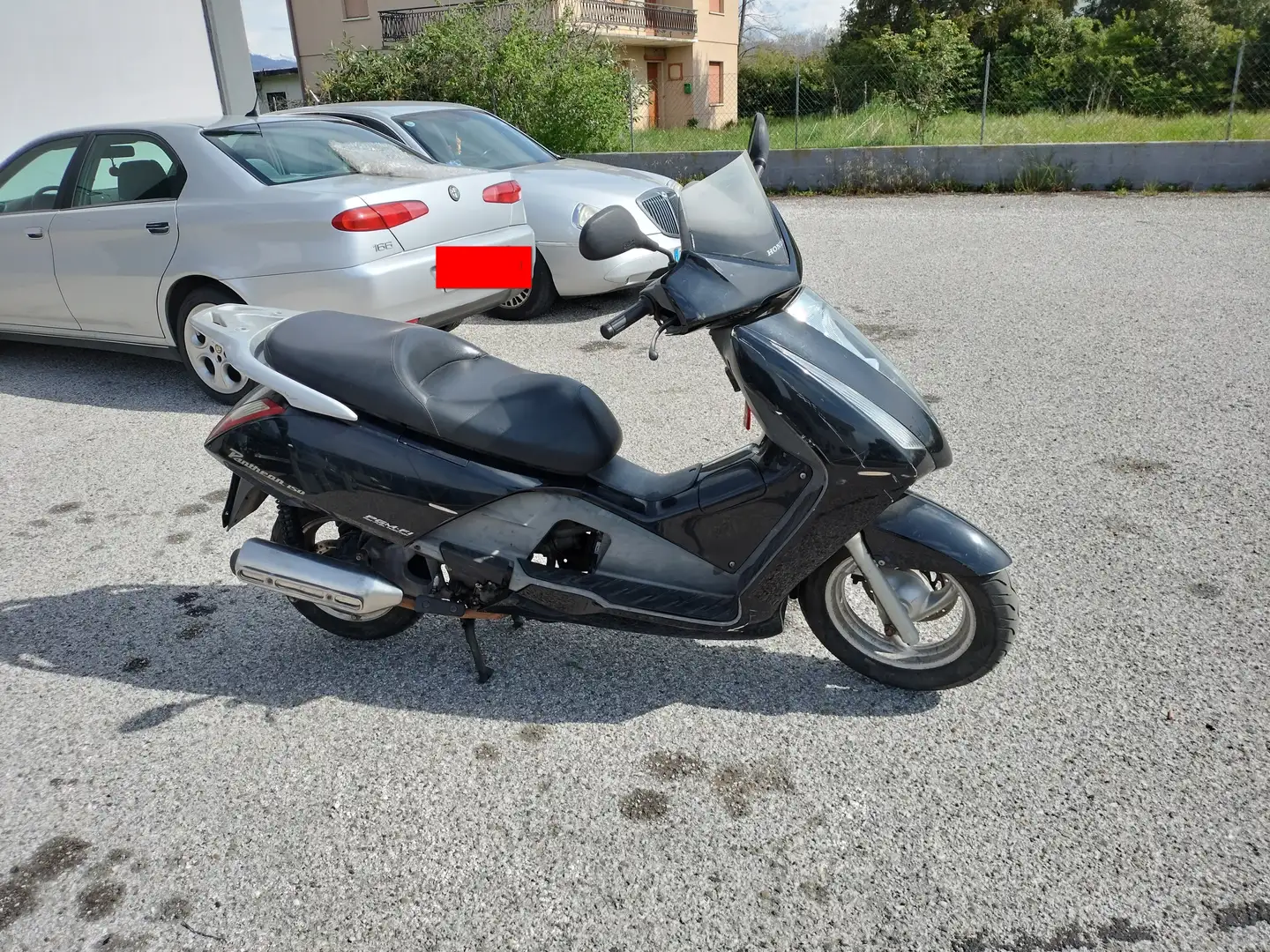 Honda Pantheon 150 Czarny - 1