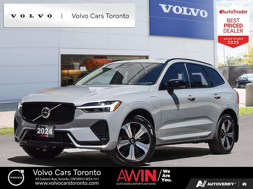 2024 Volvo XC60 T8 eAWD PHEV Core Dark Theme