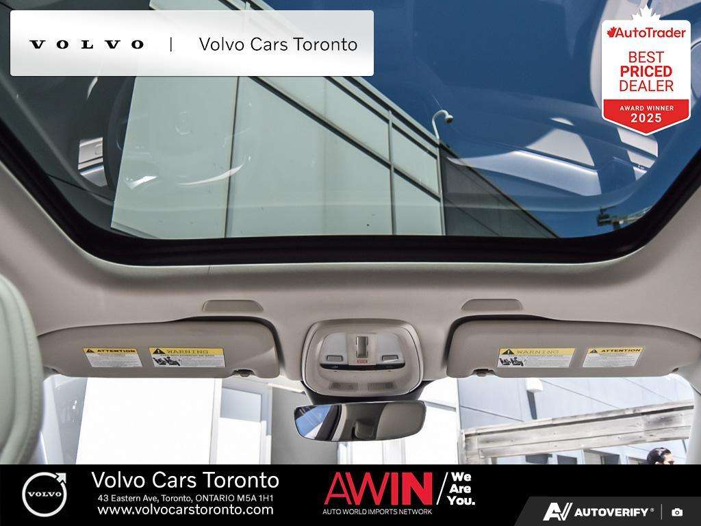 2024 Volvo XC60 T8 eAWD PHEV Core Dark Theme thumb 26