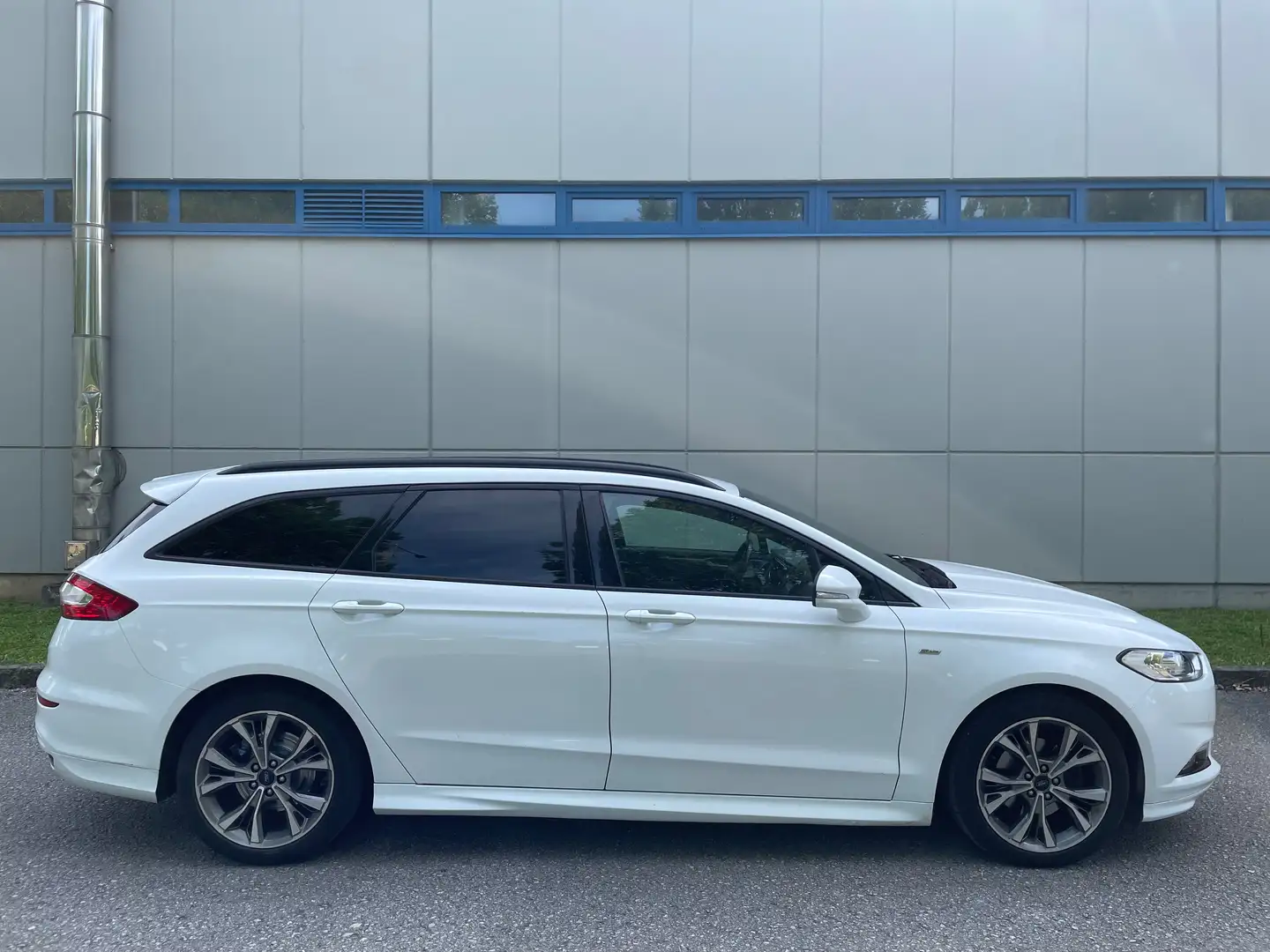 Ford Mondeo 2,0 TDCi ST-Line,* ACC, Leder, Navi, BLIS,… Weiß - 1
