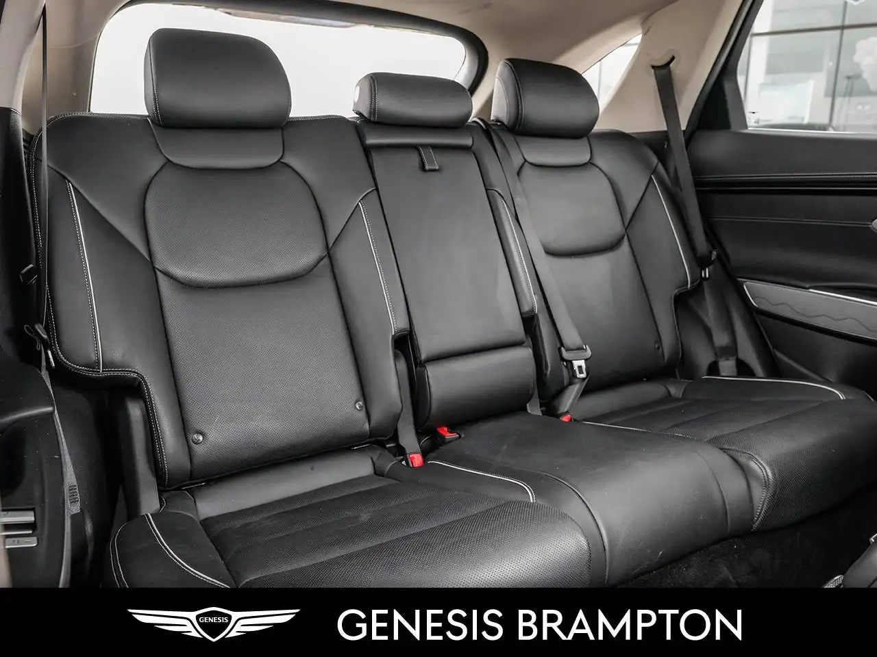 Genesis GV70 снимка Genesis GV70