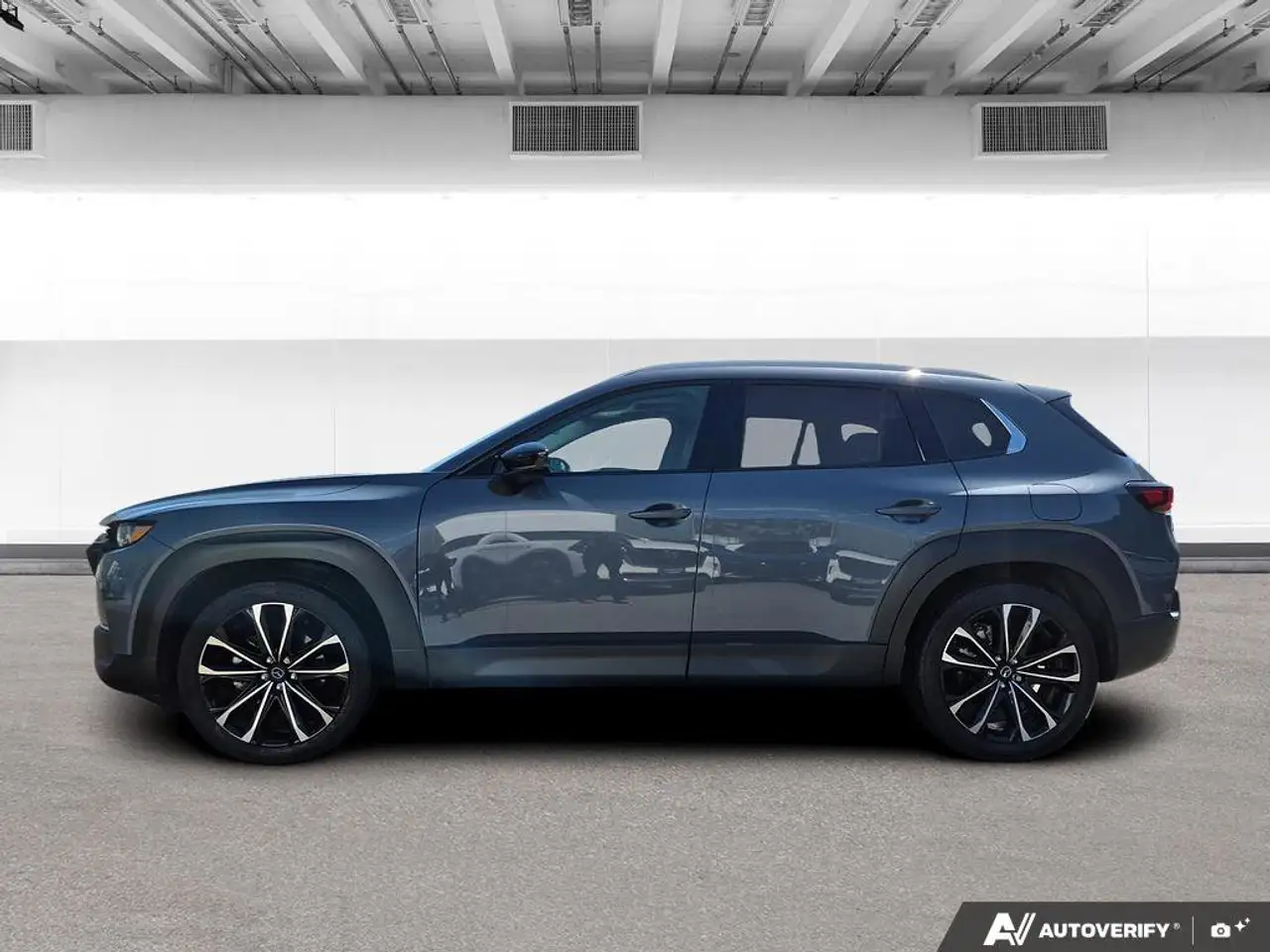 Mazda CX-50 снимка Mazda CX-50