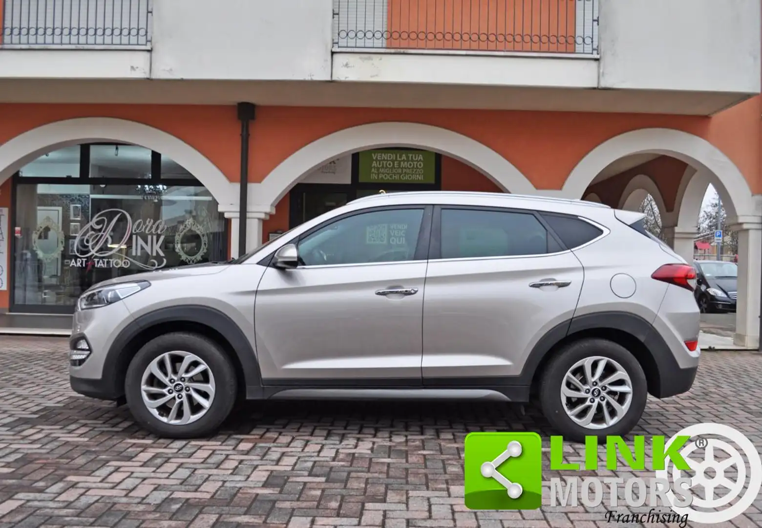 Hyundai TUCSON 1.7 CRDi XPossible Grigio - 2