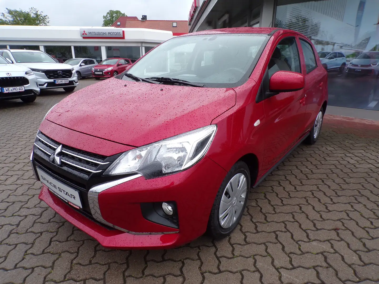 Mitsubishi Space Star 1.2 Select Rosso - 1