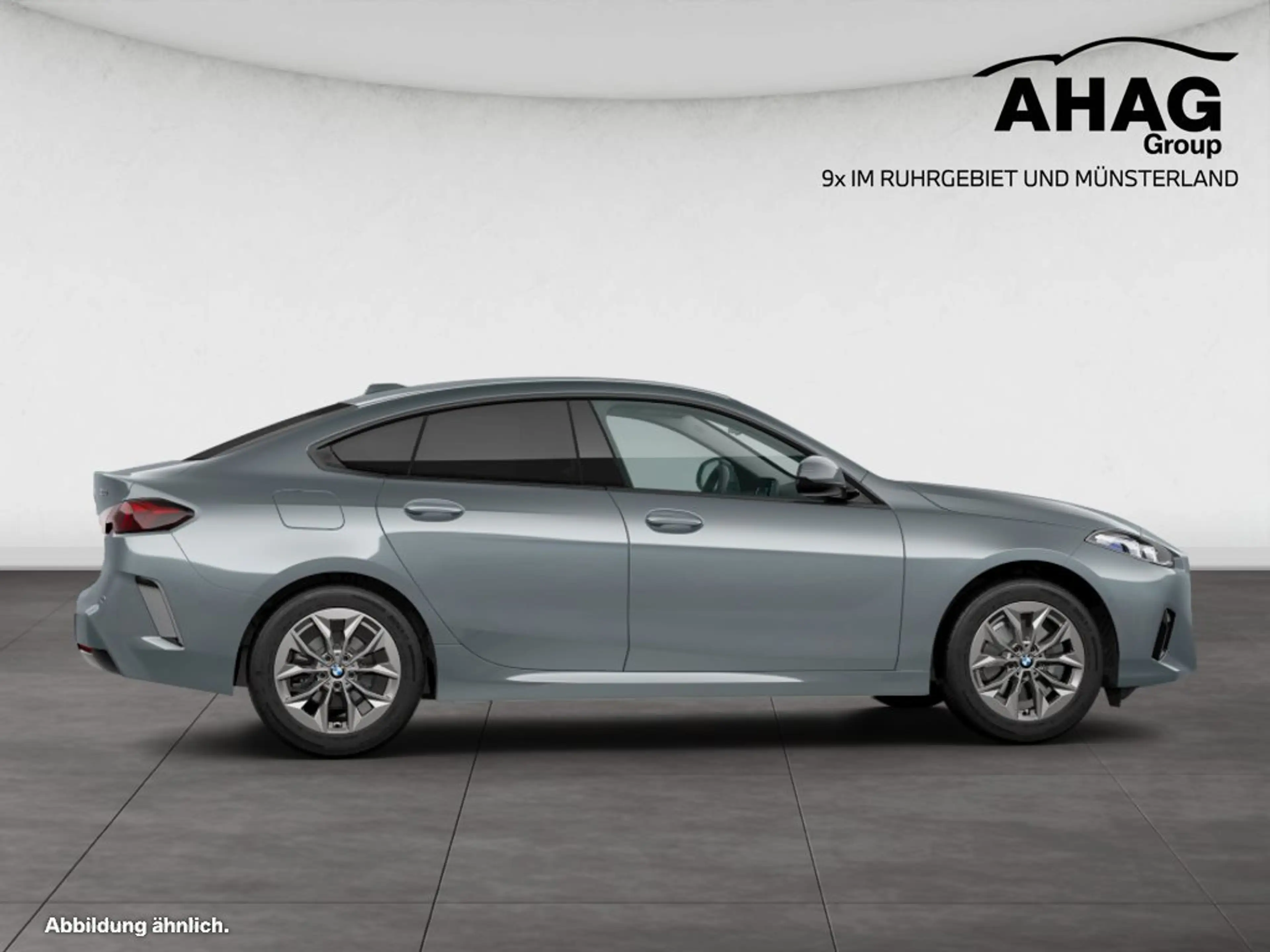 BMW 220 Gran Coupé — photo 8
