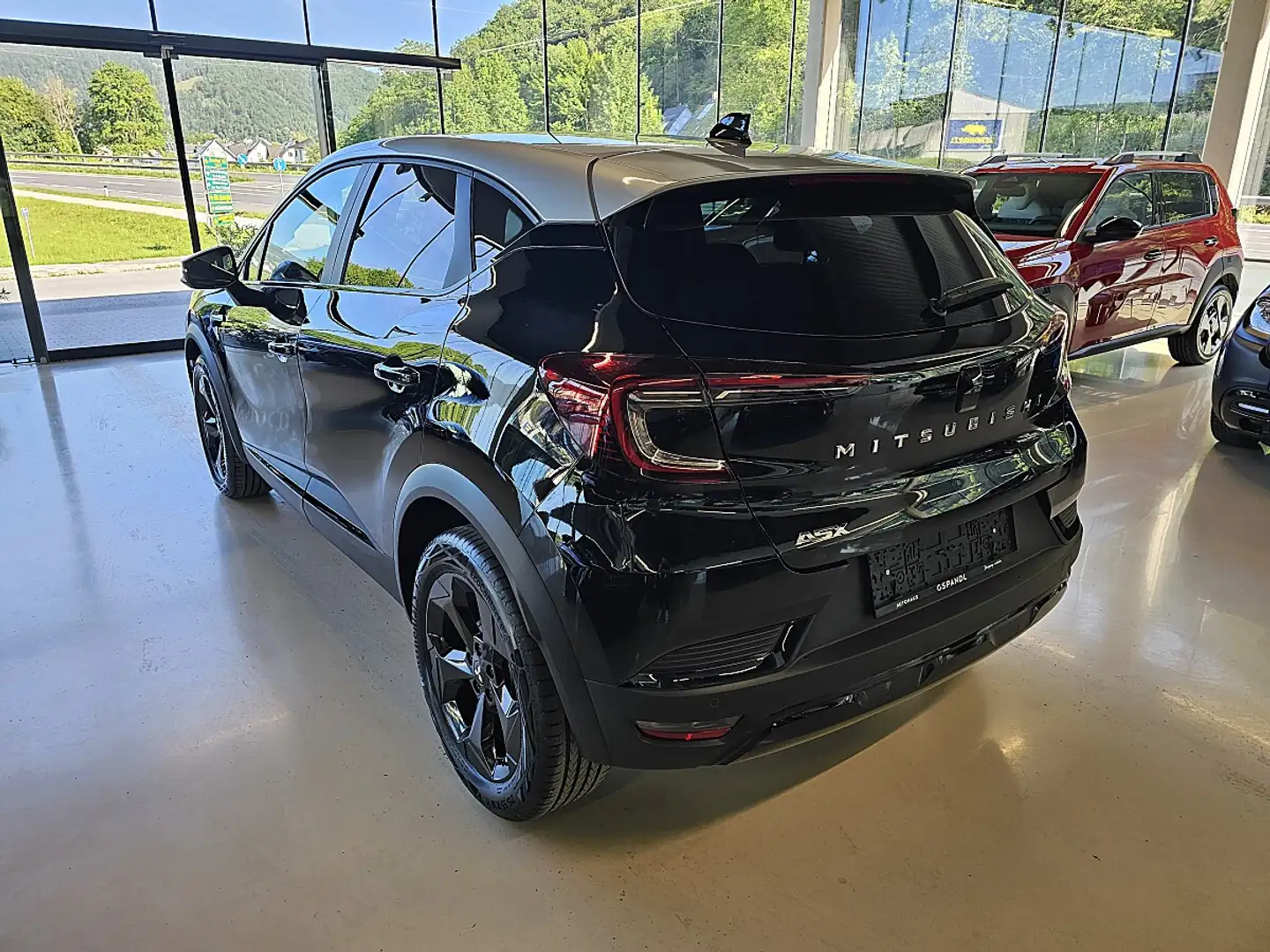 Mitsubishi ASX 1,2 DI-T Invite Black Edition Schwarz - 2