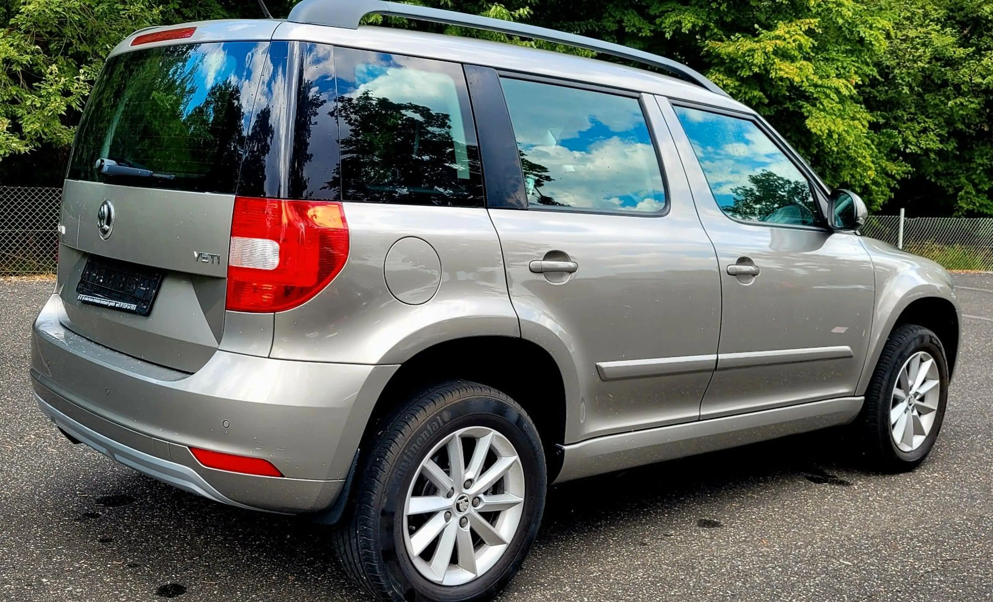 Skoda Yeti Ambition/Automaik/Nur 51 TKM/Garantie — photo 3