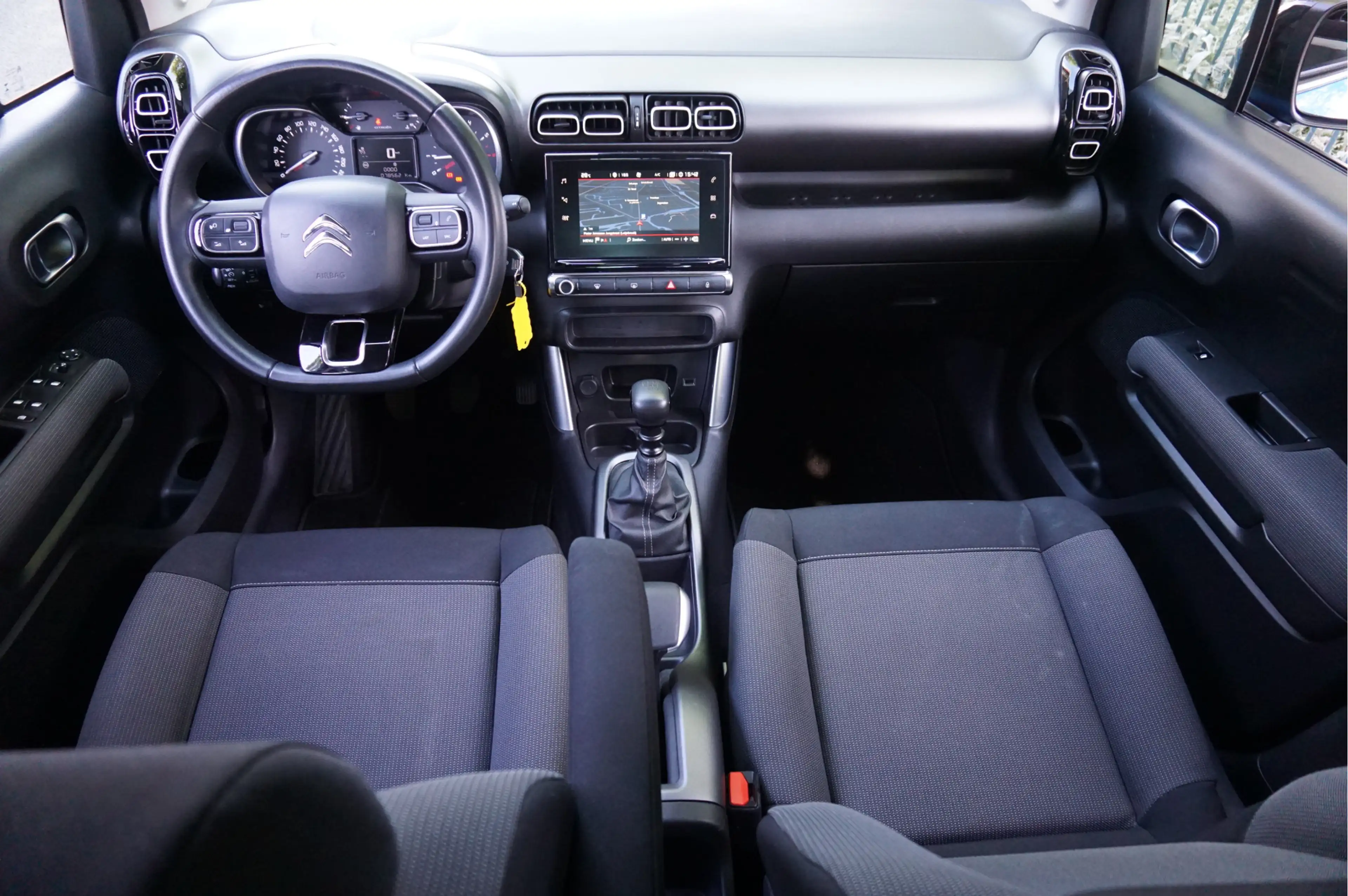 Citroen C3 Aircross 1.2 PureTech Shine Navigatie Camera Cruise — photo 3