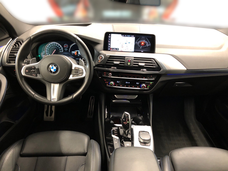 BMW X4 xDrive20d — photo 8