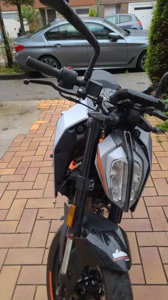 KTM 125 DUKE - foto 2