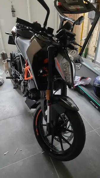 KTM 125 DUKE - foto 4