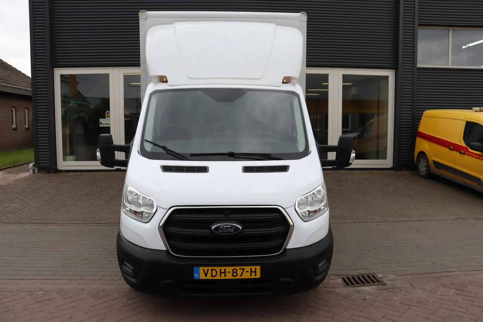 Ford Transit 350 2.0 TDCI Euro 6 **Bakwagen** L4 Trend, Navigat Weiß - 2