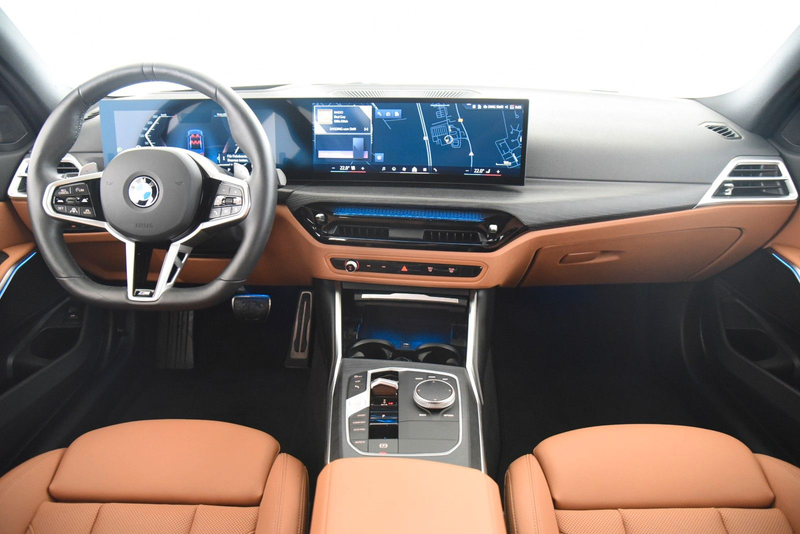 BMW 320 d Touring xDrive M Sport Pro ACC LED DAB Pano — photo 9