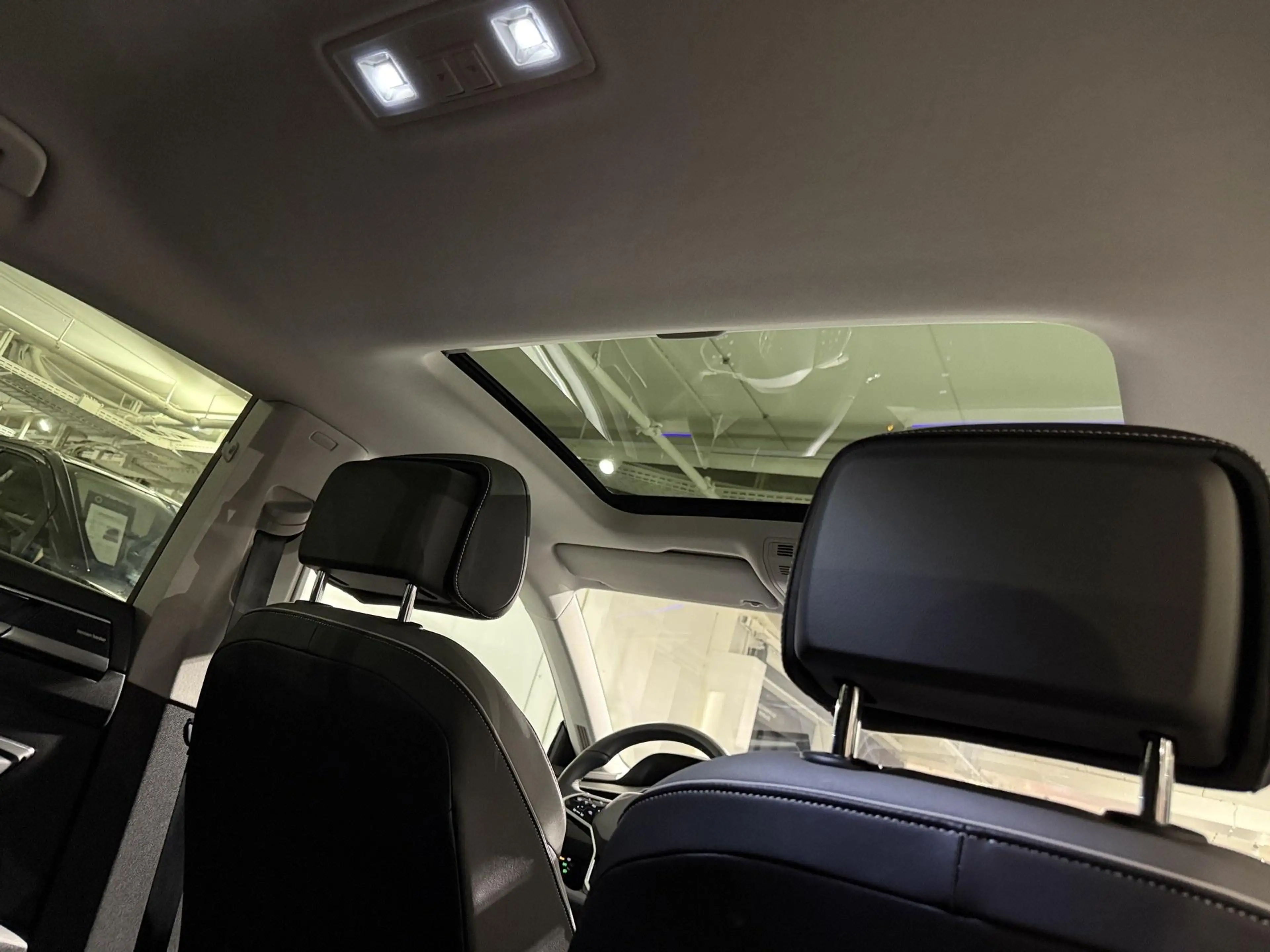 Volkswagen Arteon 2.0 TDI SCR 147kW Elegance DSG — photo 12