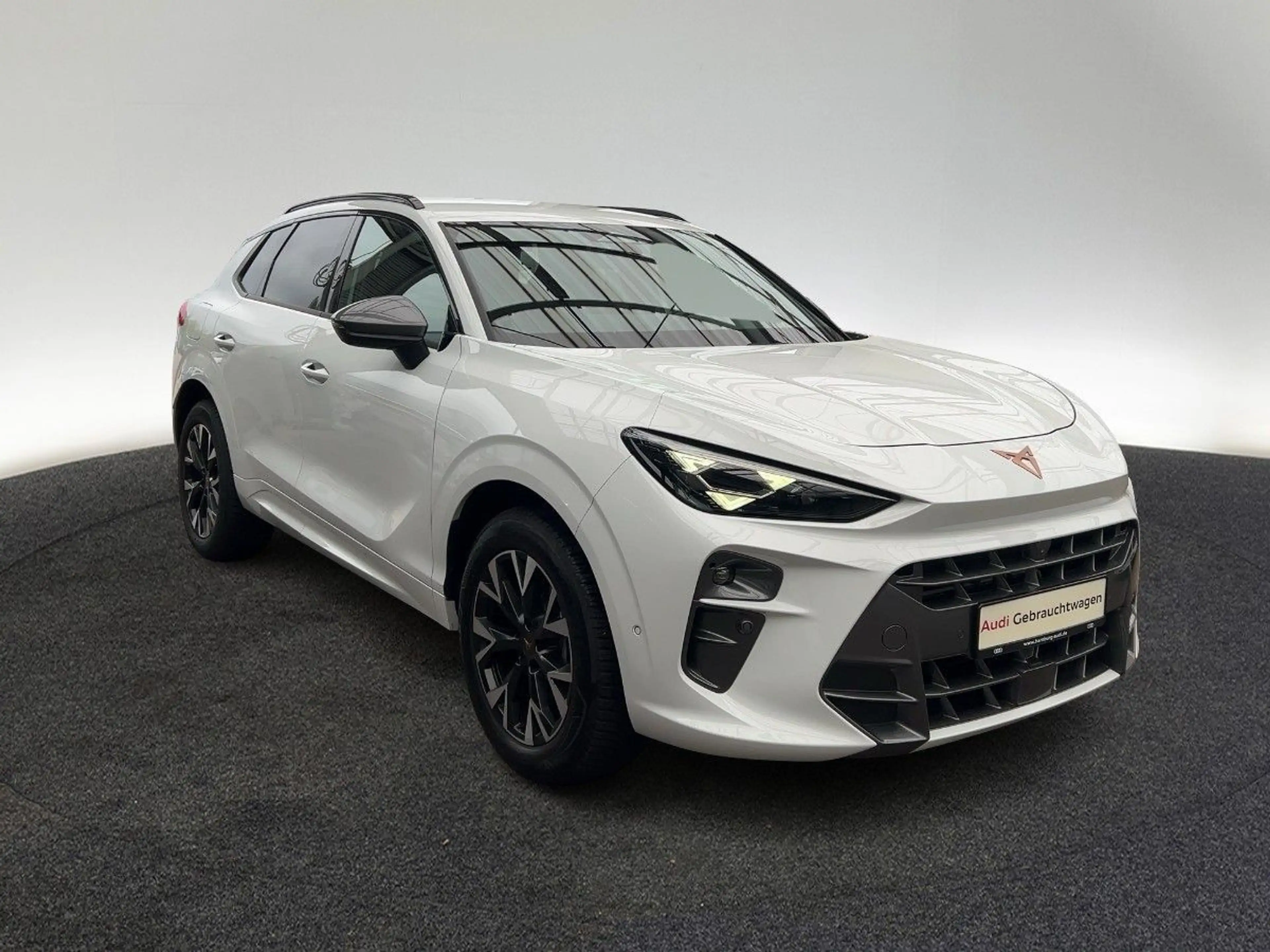 CUPRA Terramar 1.5 e-Hybrid DSG LED Kamera Sitzhzg — photo 4