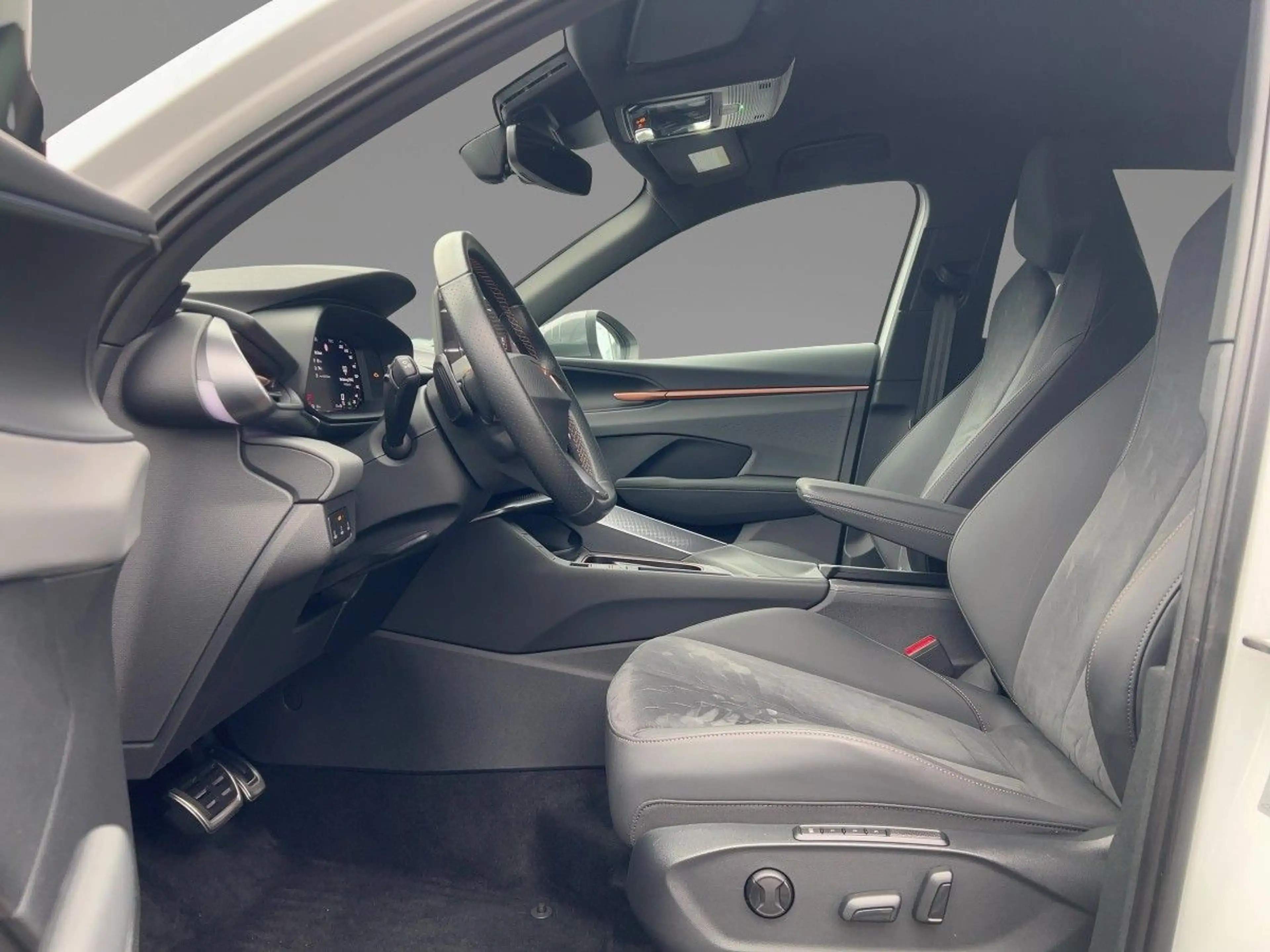 CUPRA Terramar 1.5 e-Hybrid DSG LED Kamera Sitzhzg — photo 6