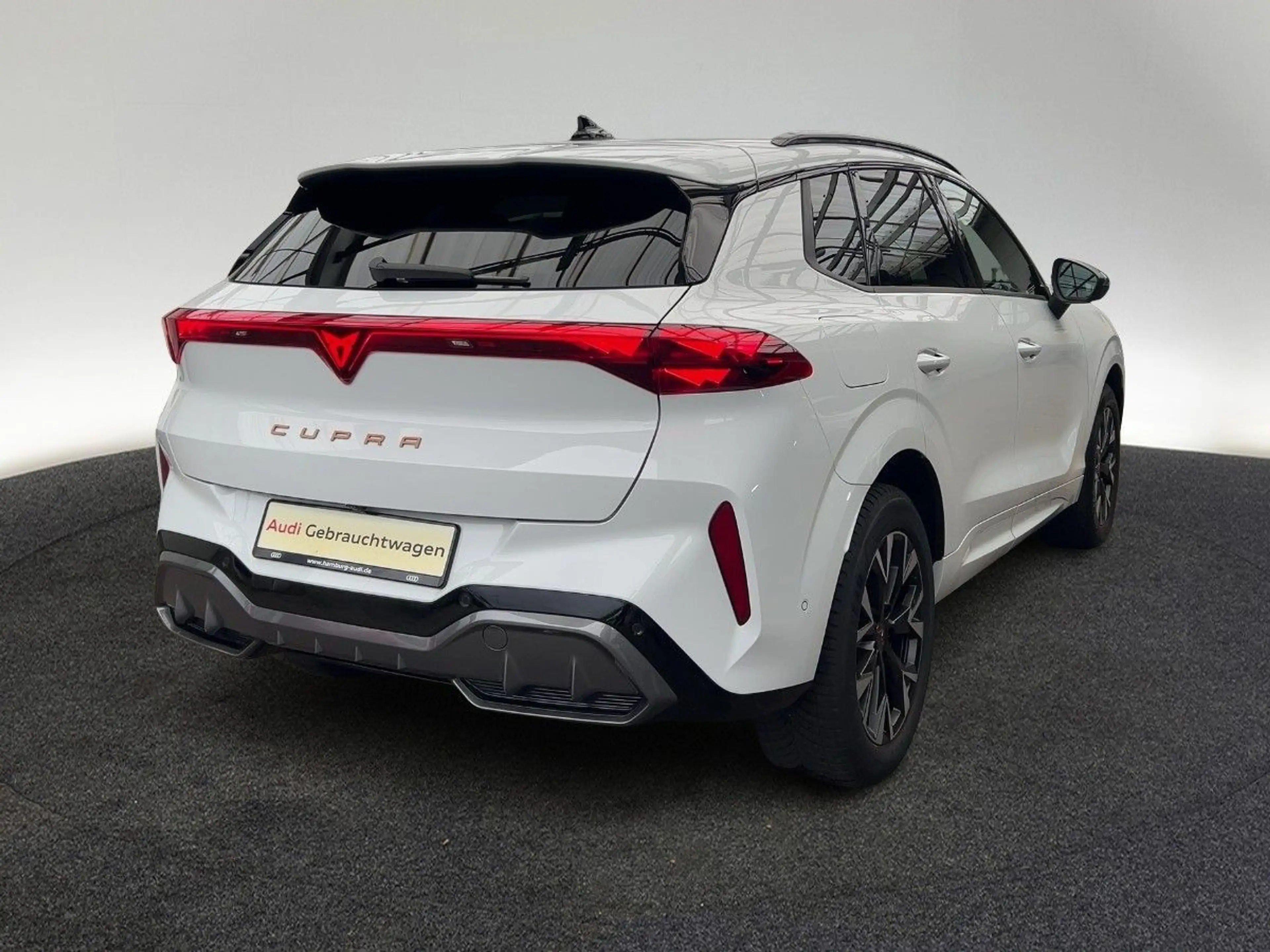 CUPRA Terramar 1.5 e-Hybrid DSG LED Kamera Sitzhzg — photo 3