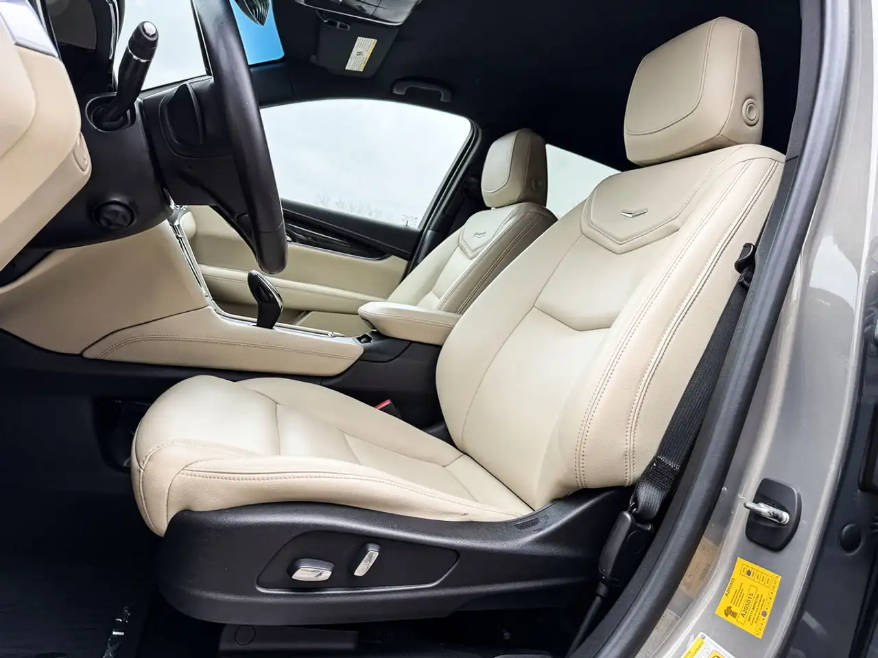 Cadillac XT5 снимка Cadillac XT5