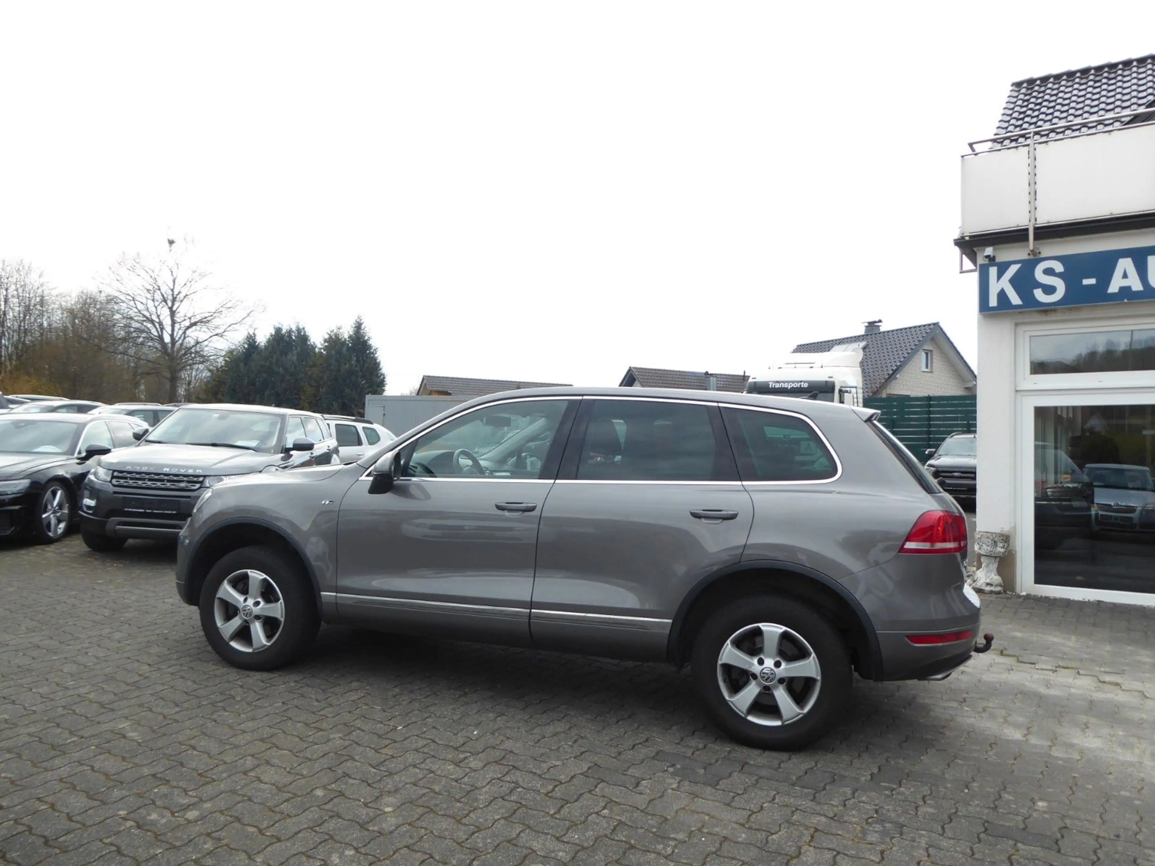Volkswagen Touareg V6 TDI BMT Xenon Pano — photo 8