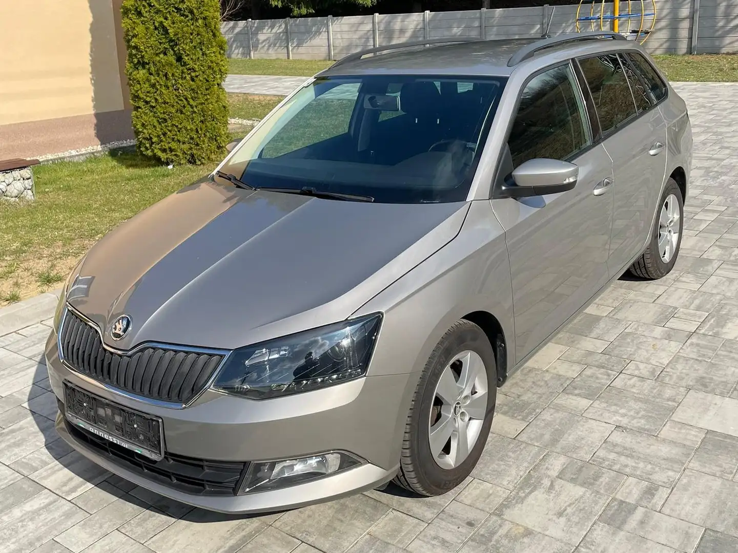 Skoda Fabia - 2