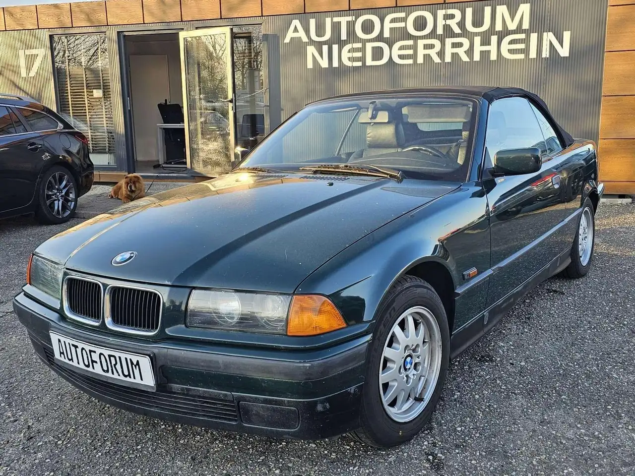 BMW 318 E36 CABRIO Exclusiv Edition *AUTOMATIK*, foto 1