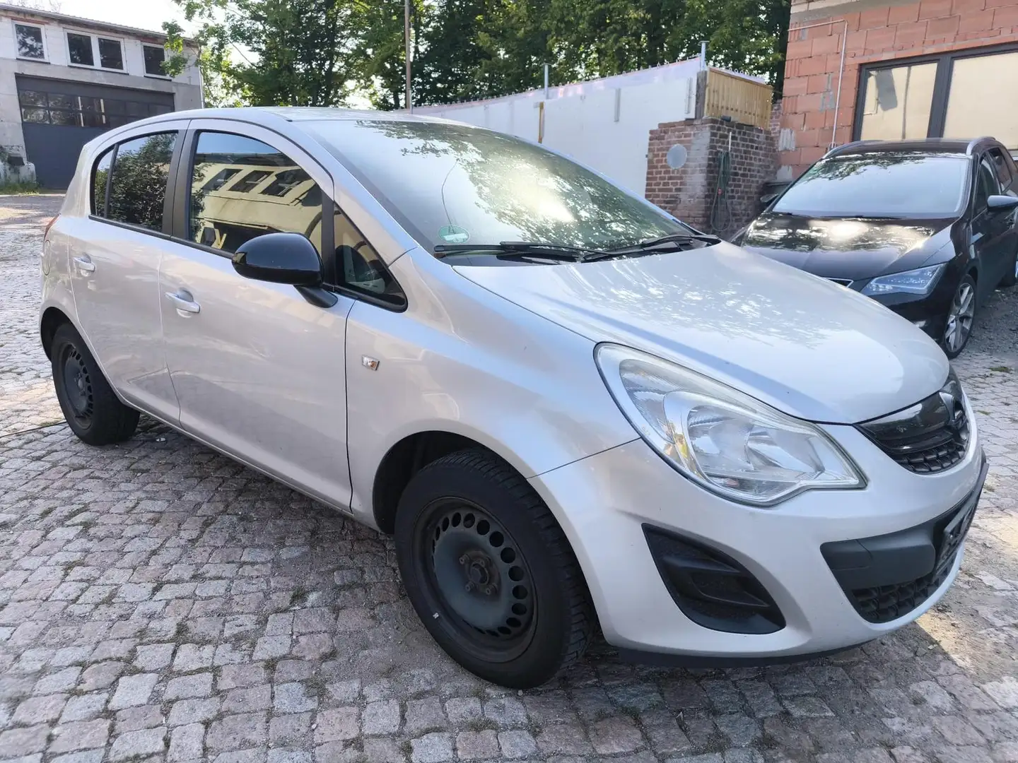 Opel Corsa 1.2i Motor dreht sich und startet nicht Argento - 1