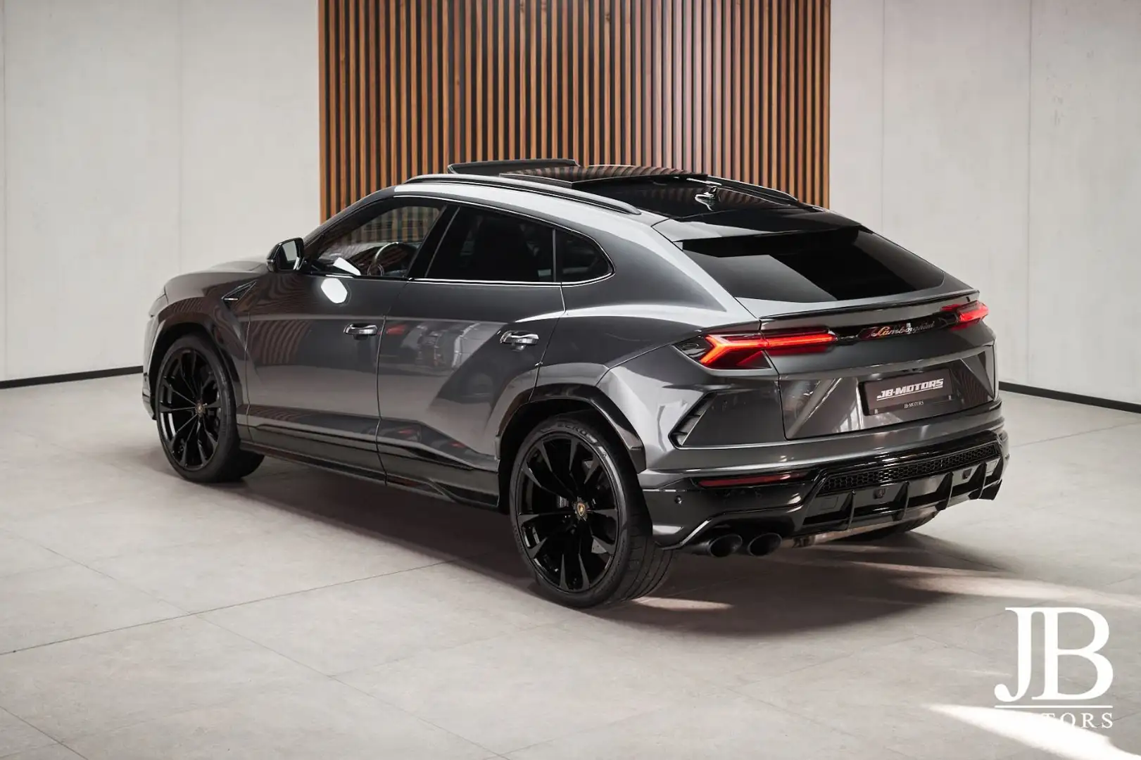 Lamborghini Urus B&O 360° Kamera Pano 23" Grau - 2