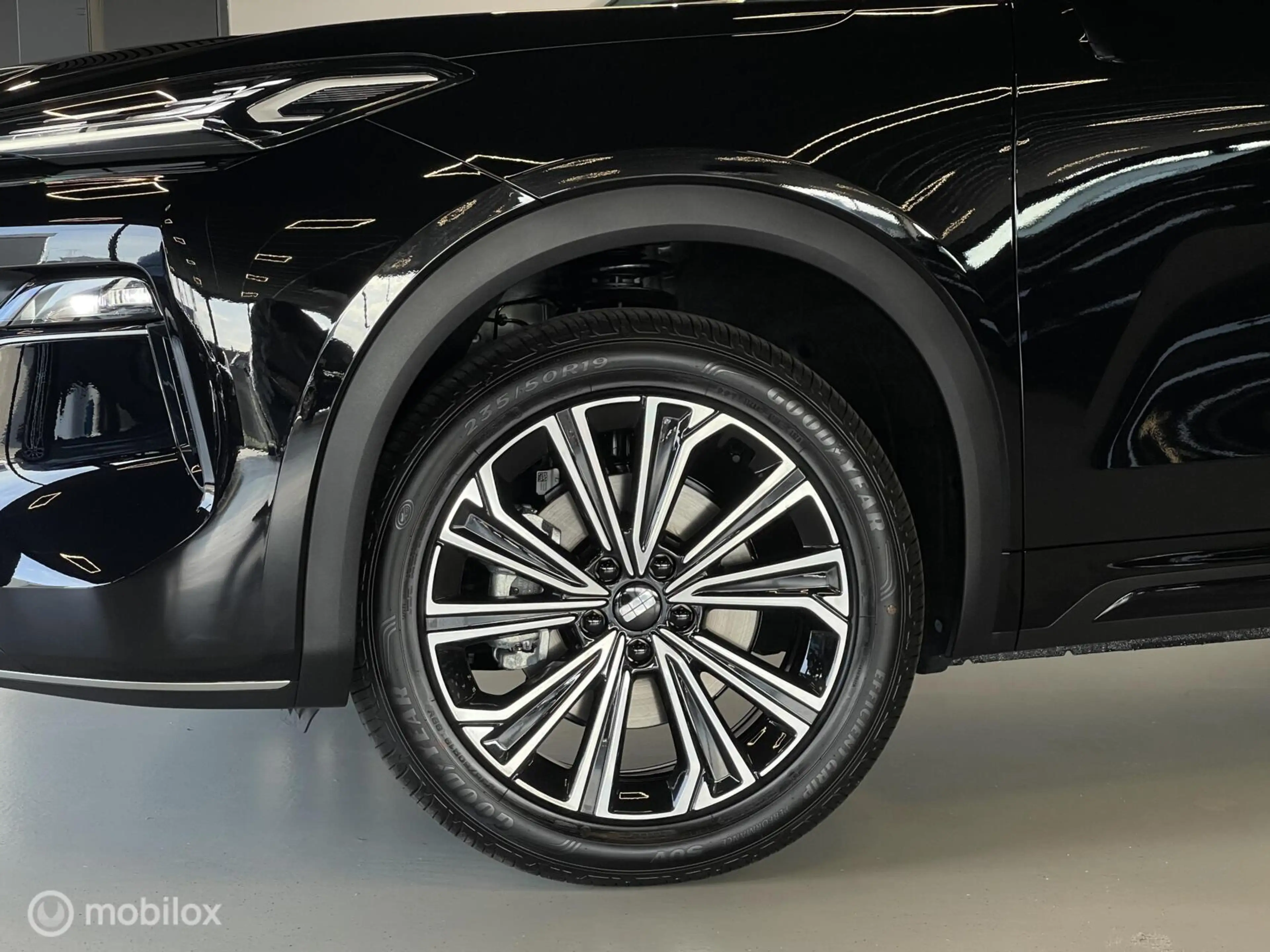 Geely Starray EM-i Max+ | 136 KM EV | Massage | Ventilatie | Pano | 3 — photo 2