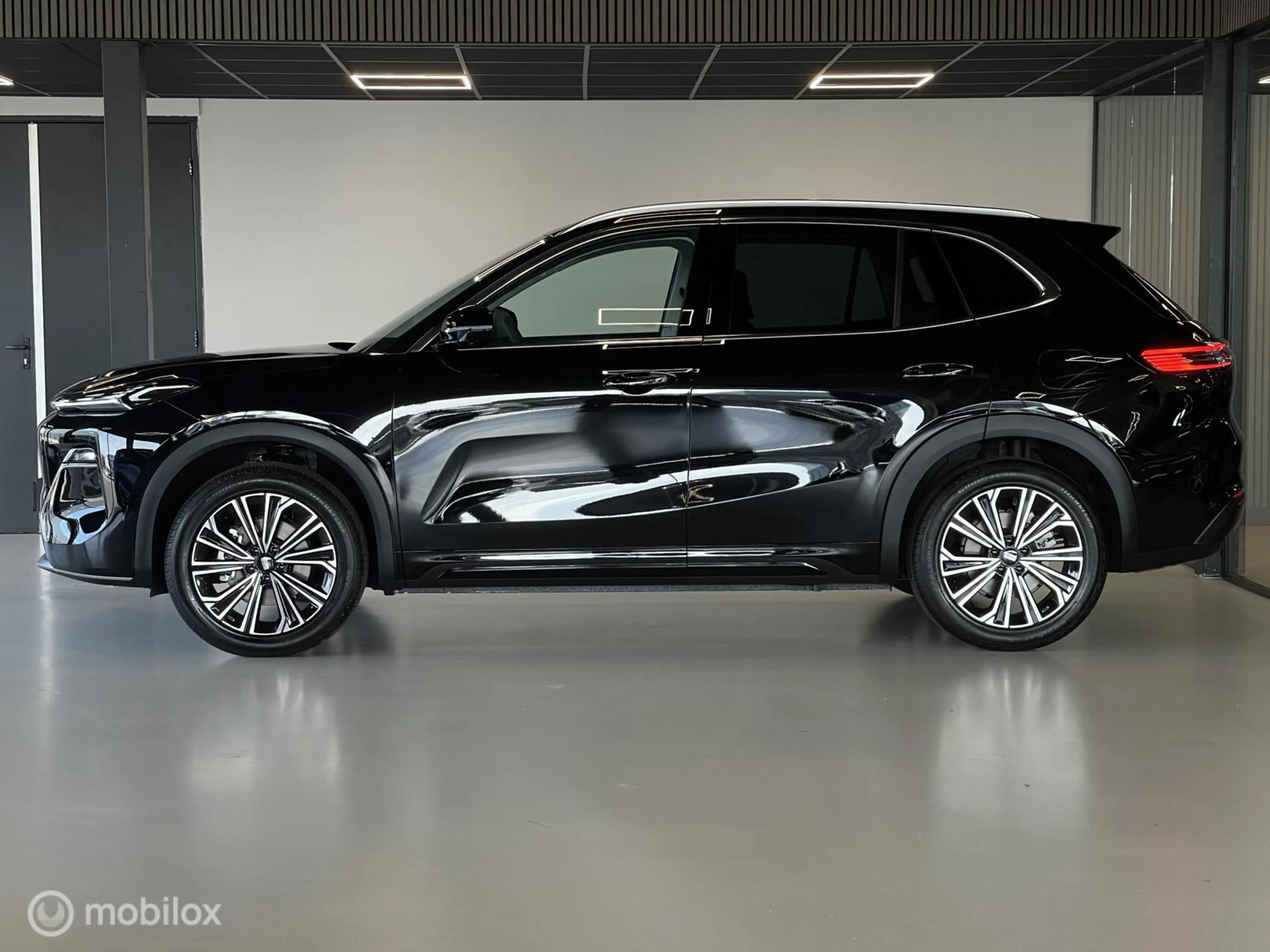 Geely Starray EM-i Max+ | 136 KM EV | Massage | Ventilatie | Pano | 3 — photo 3